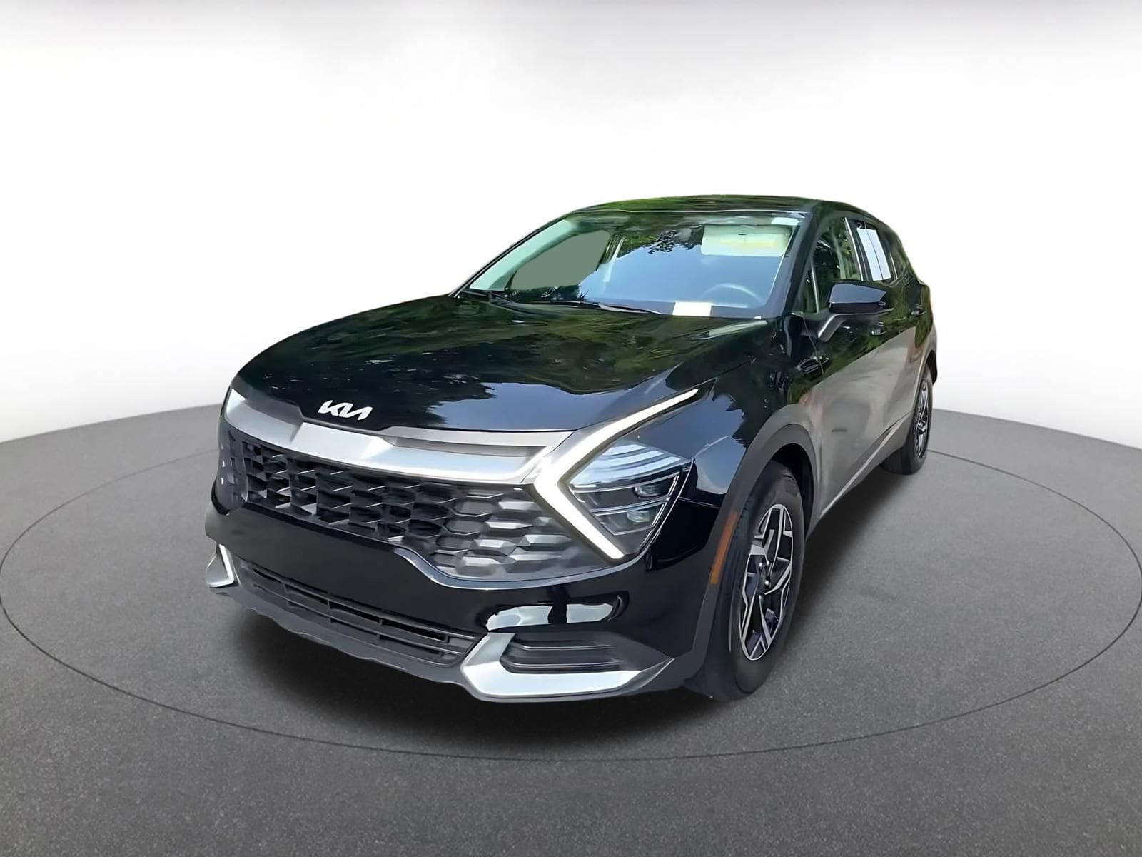Thumbnail: 2025 Kia Sportage - 4
