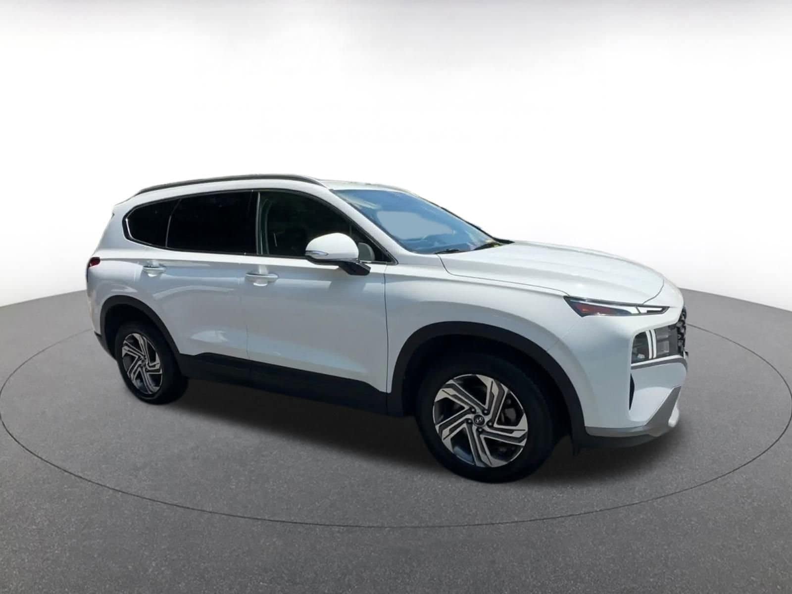 Thumbnail: 2023 Hyundai Santa Fe - 2