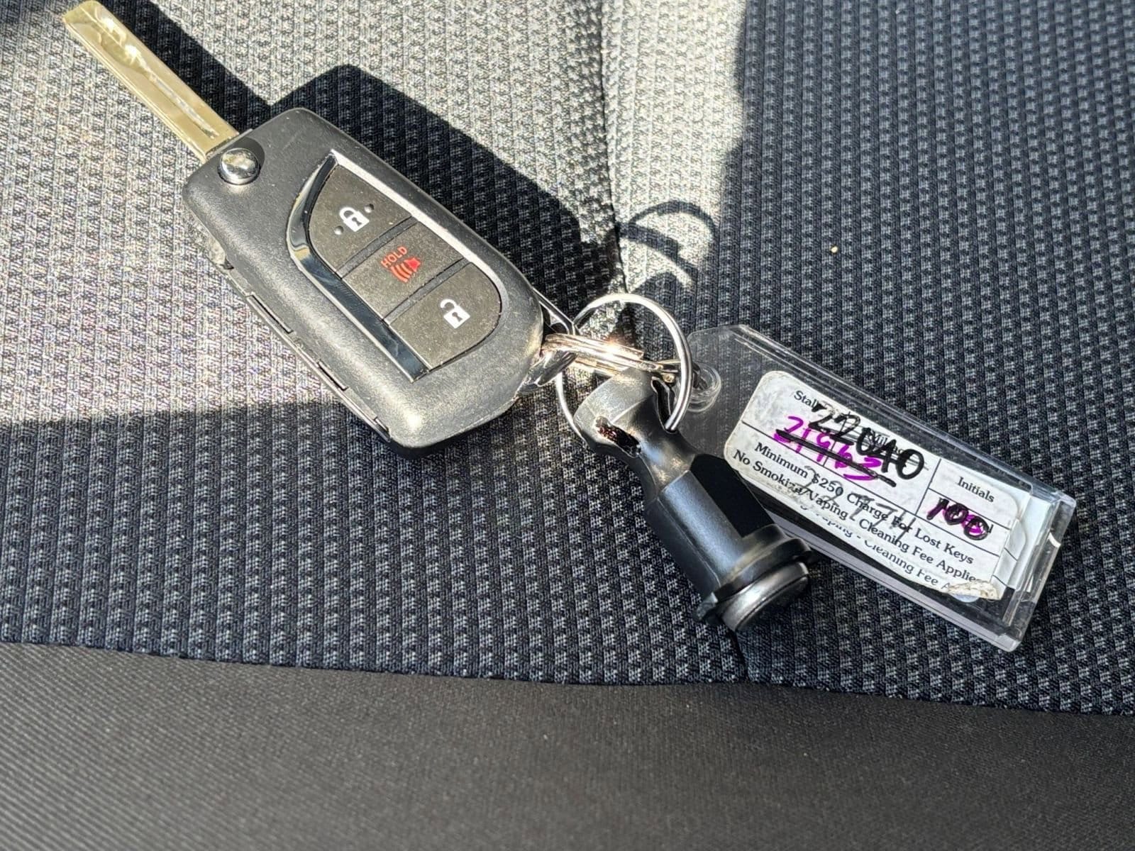 Thumbnail: 2025 Toyota RAV4 - 22