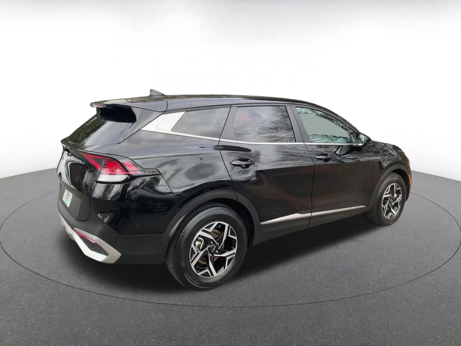 Thumbnail: 2025 Kia Sportage - 14