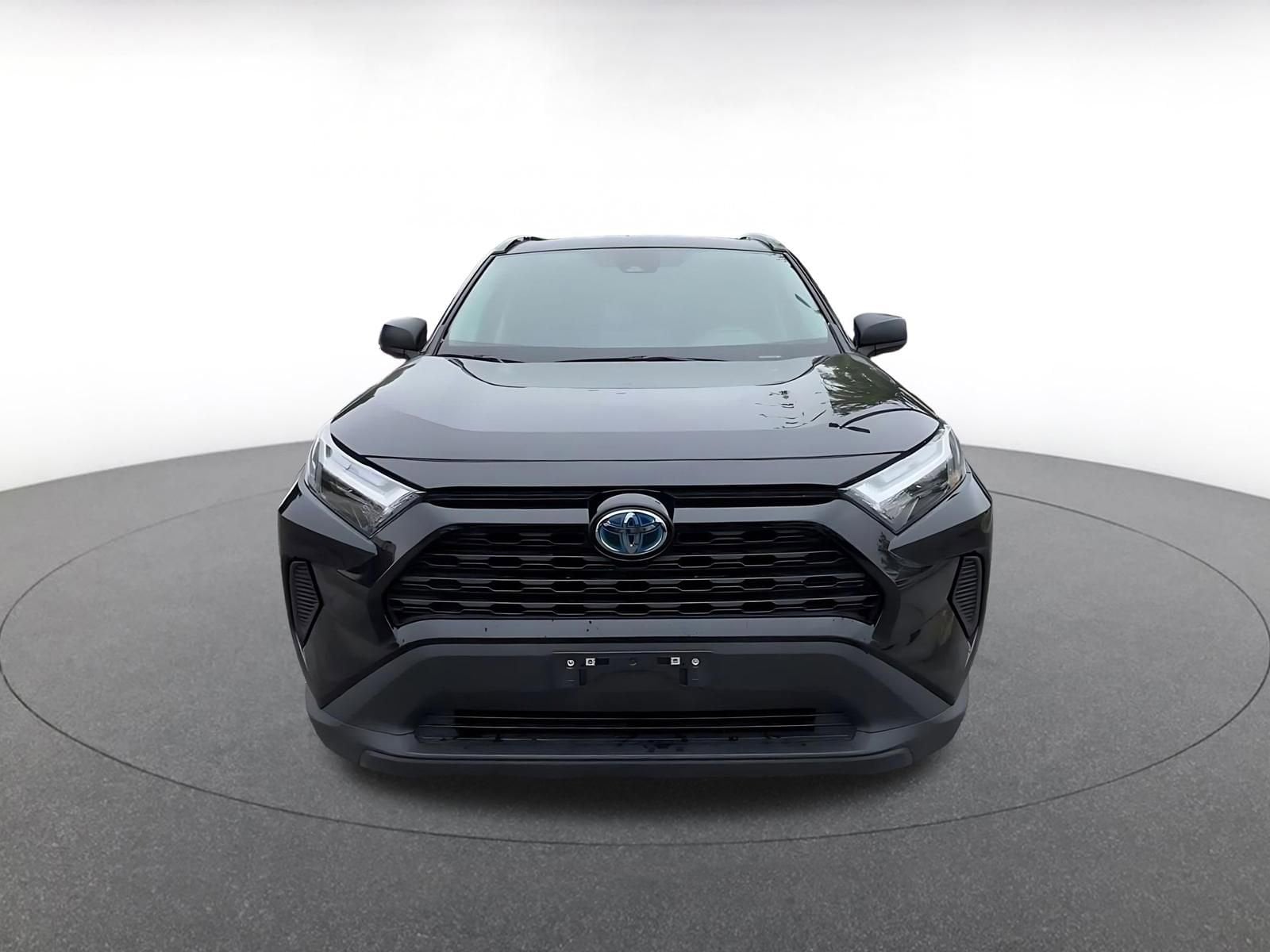 Thumbnail: 2024 Toyota RAV4 - 4