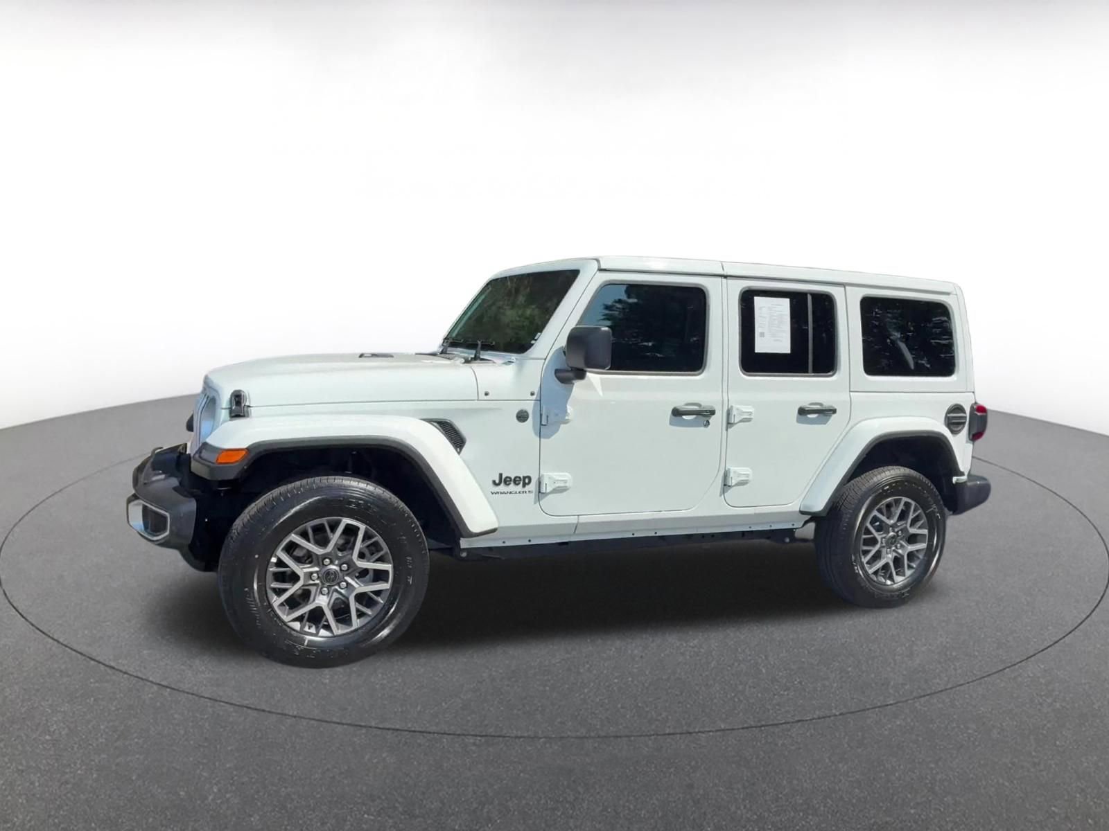 Thumbnail: 2025 Jeep Wrangler - 8