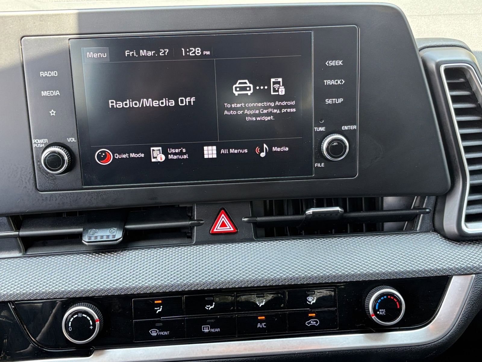 Thumbnail: 2025 Kia Sportage - 17