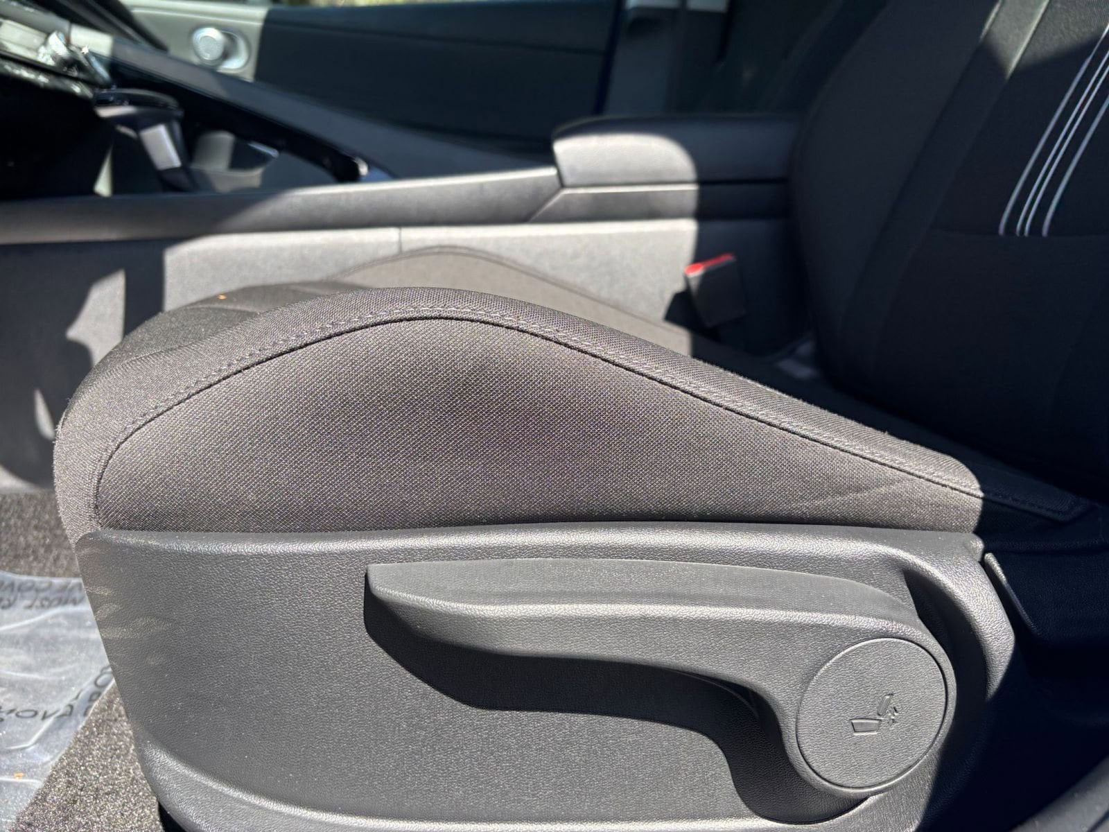 Thumbnail: 2025 Hyundai Elantra - 22