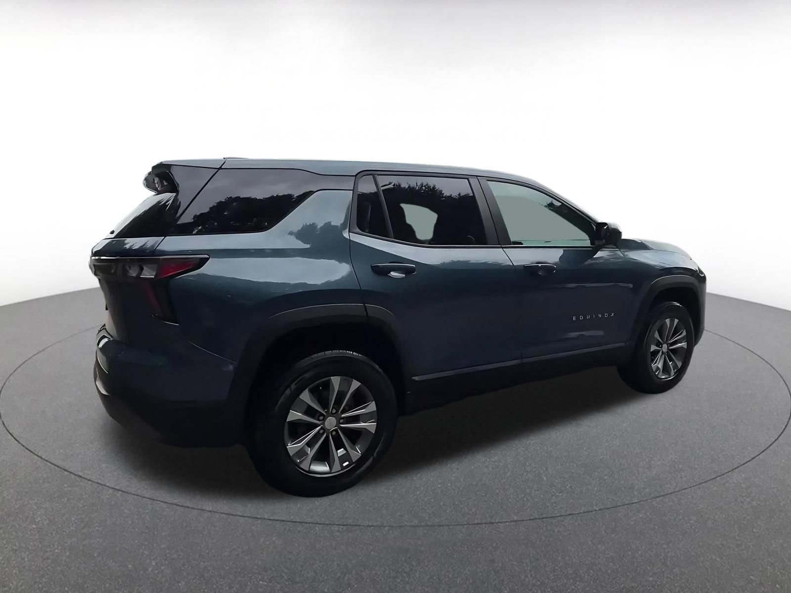 Thumbnail: 2025 Chevrolet Equinox - 14