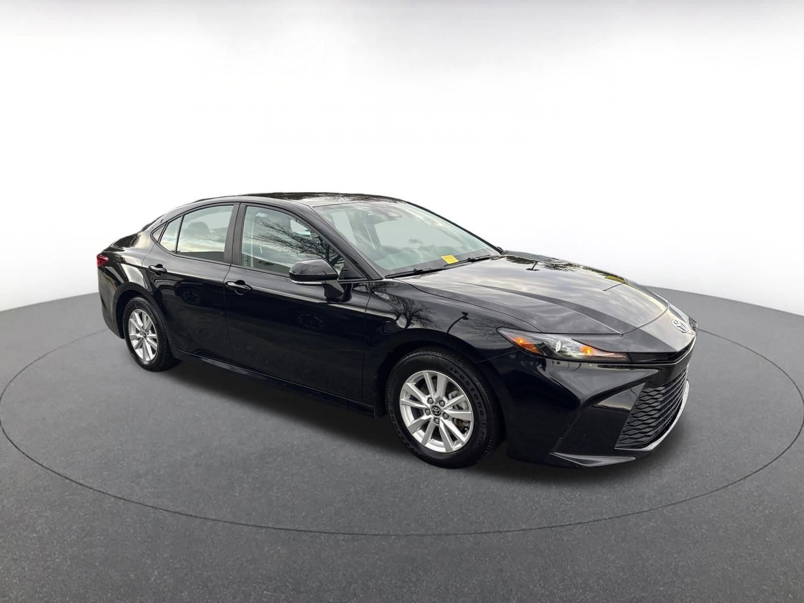 Thumbnail: 2025 Toyota Camry - 1