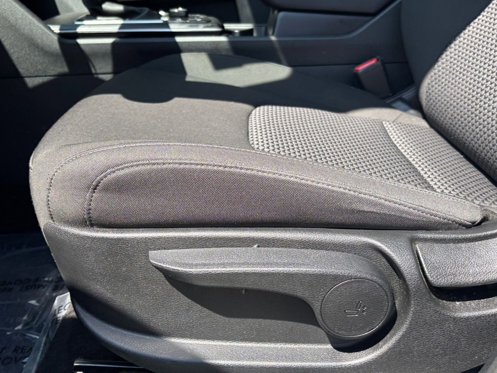 Thumbnail: 2025 Kia Sportage - 22