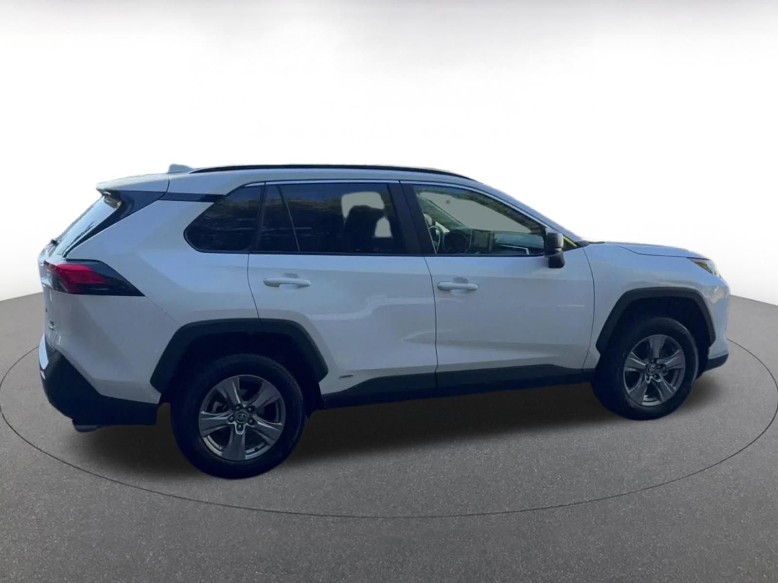 Thumbnail: 2025 Toyota RAV4 - 15