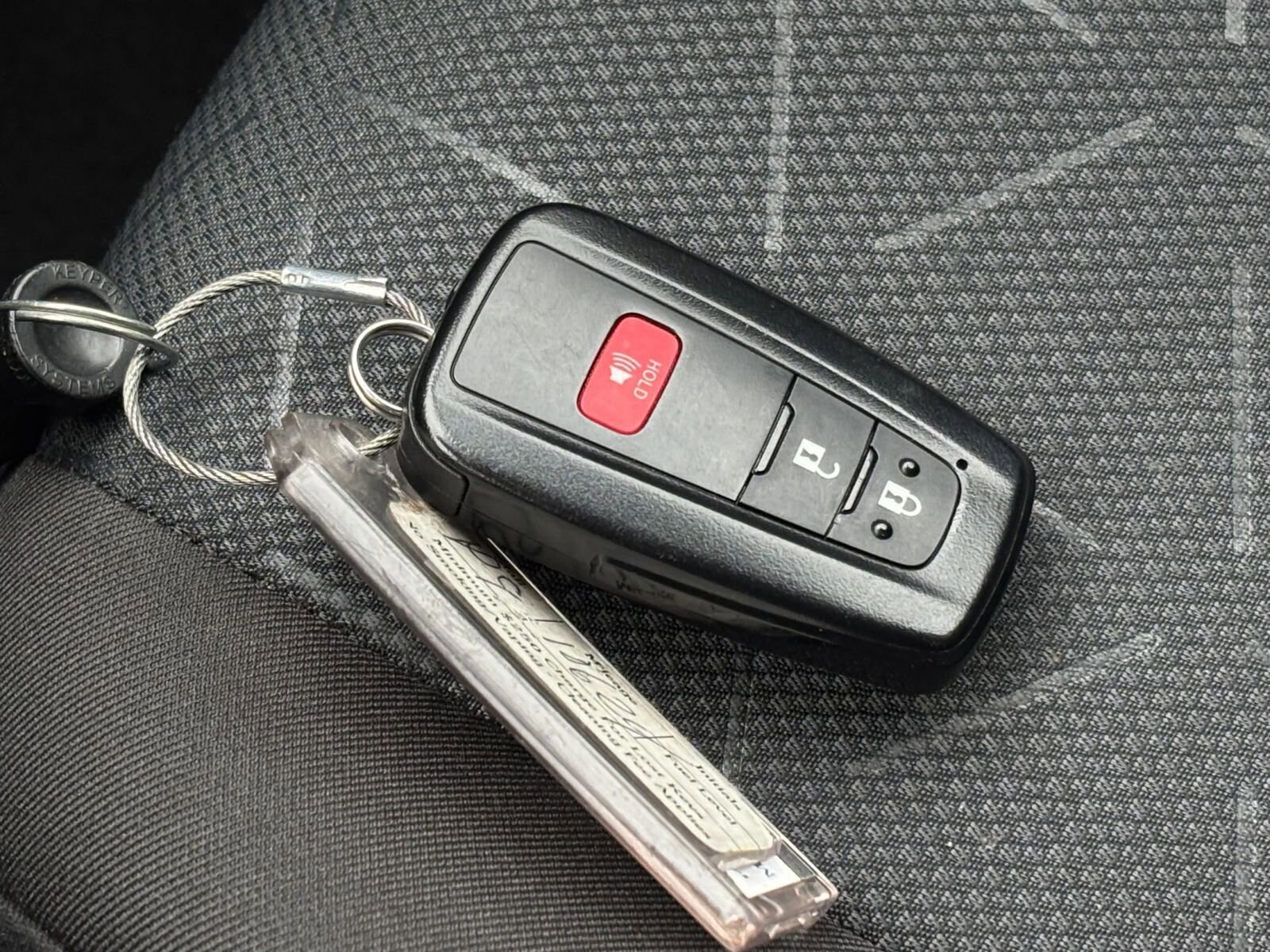 Thumbnail: 2025 Toyota RAV4 - 22