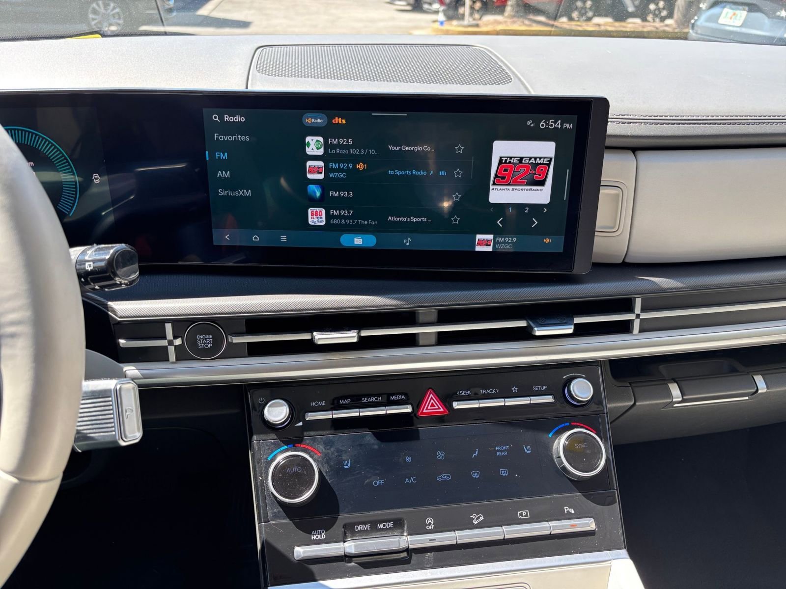 Thumbnail: 2025 Hyundai Santa Fe - 20