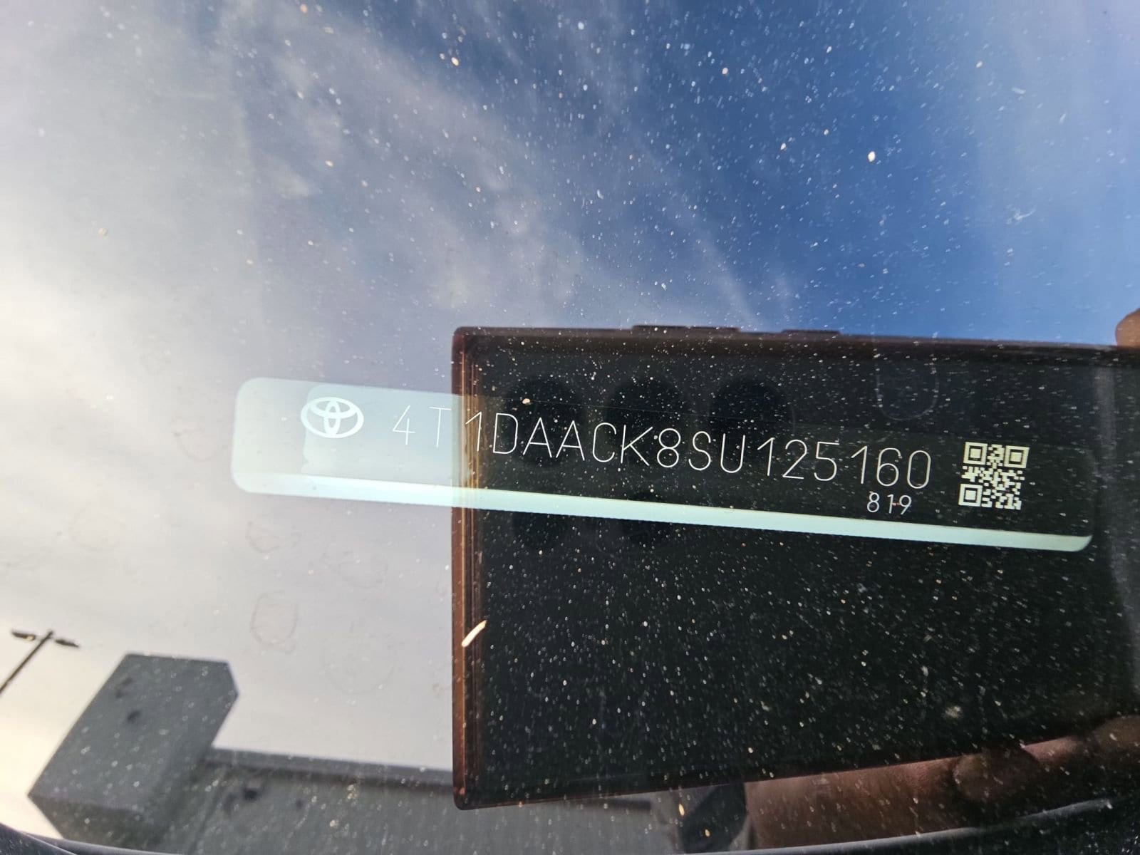 Thumbnail: 2025 Toyota Camry - 9