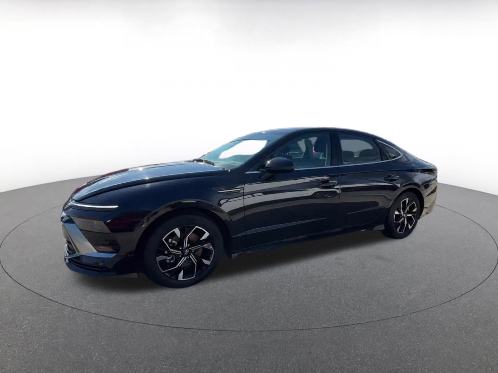 Thumbnail: 2025 Hyundai Sonata - 9