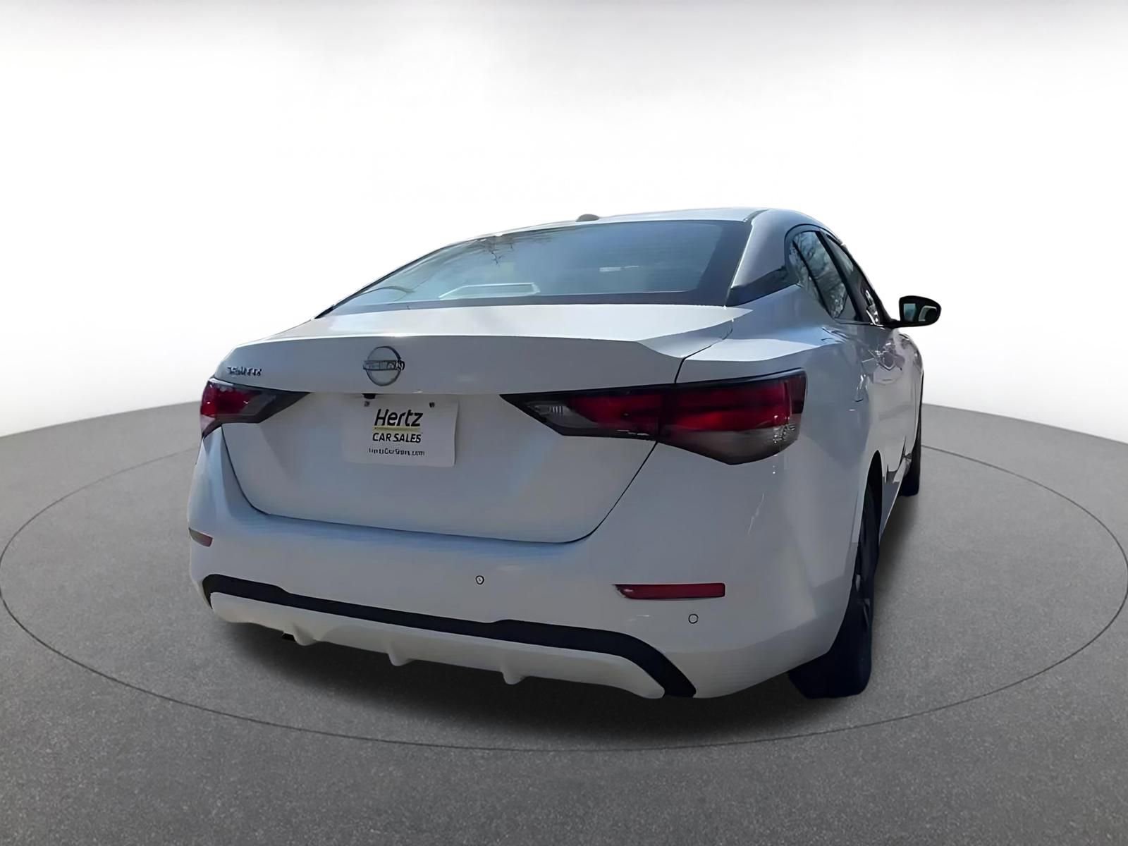 Thumbnail: 2025 Nissan Sentra - 15