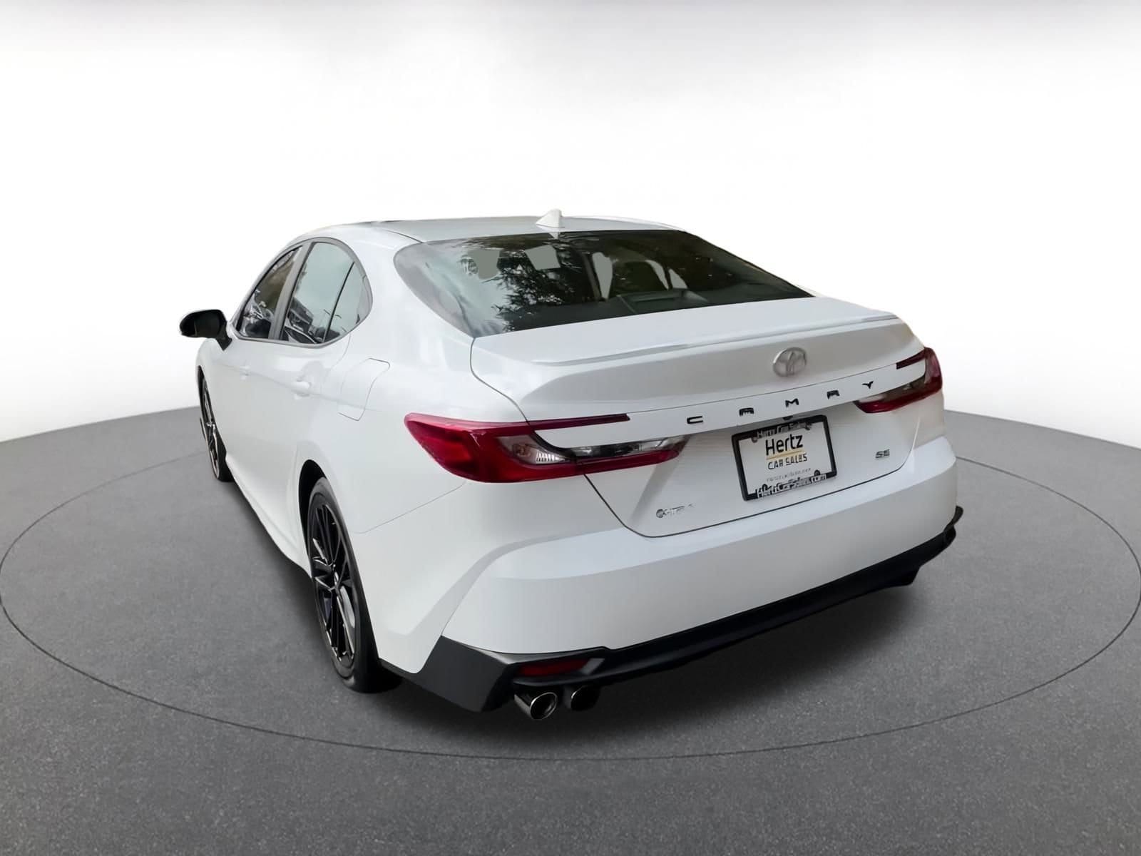 Thumbnail: 2025 Toyota Camry - 14