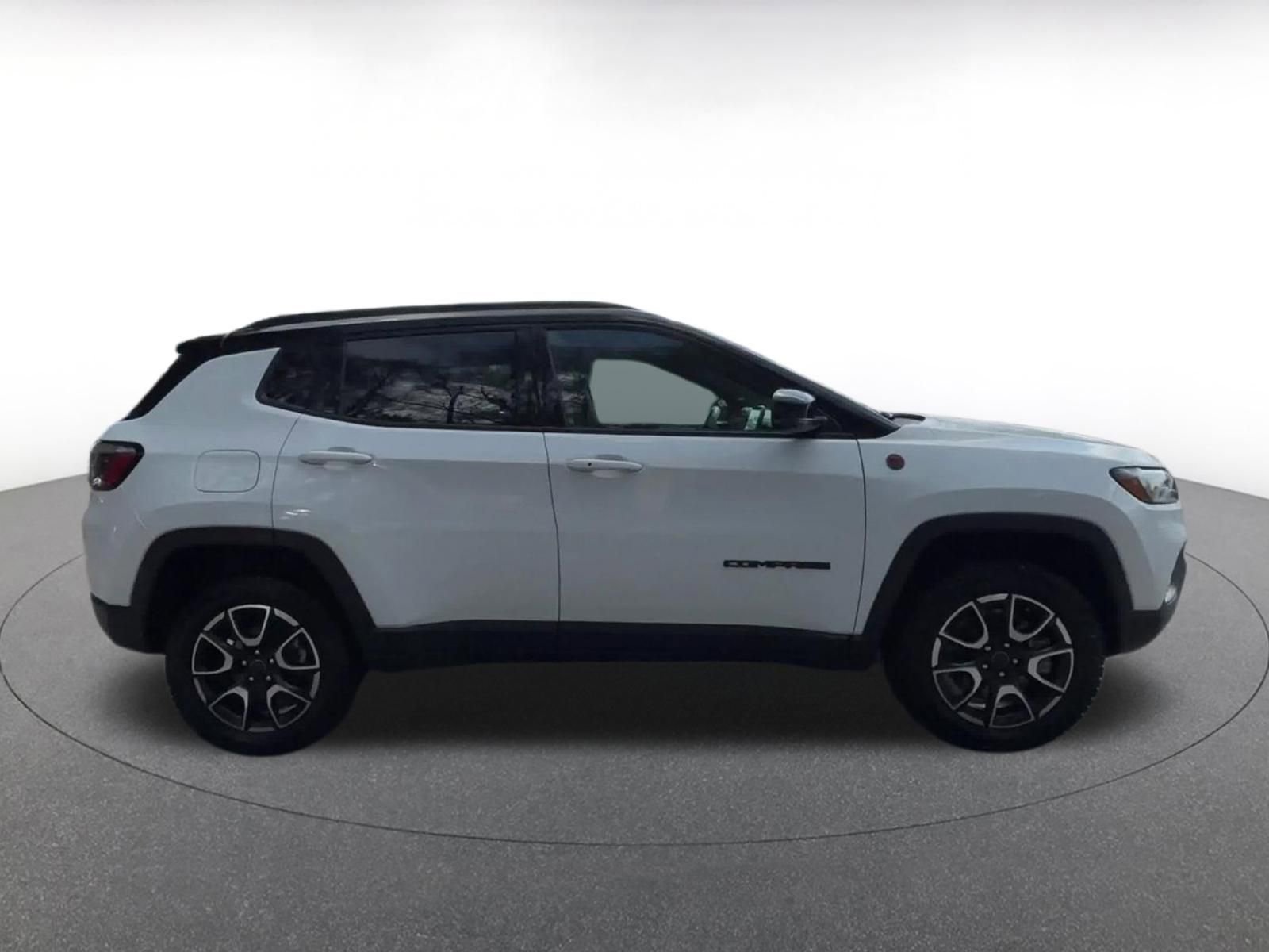 Thumbnail: 2025 Jeep Compass - 16
