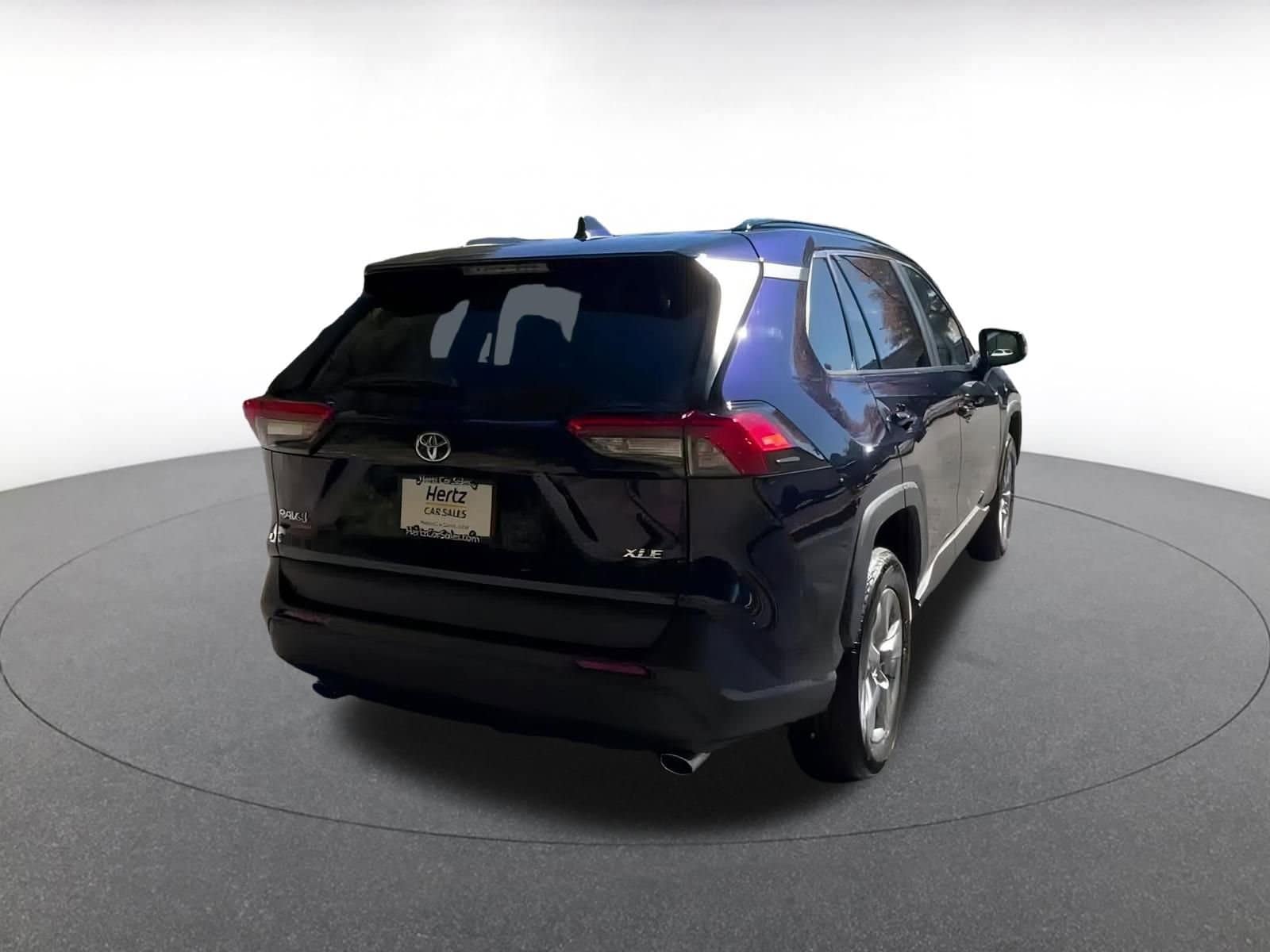 Thumbnail: 2025 Toyota RAV4 - 14