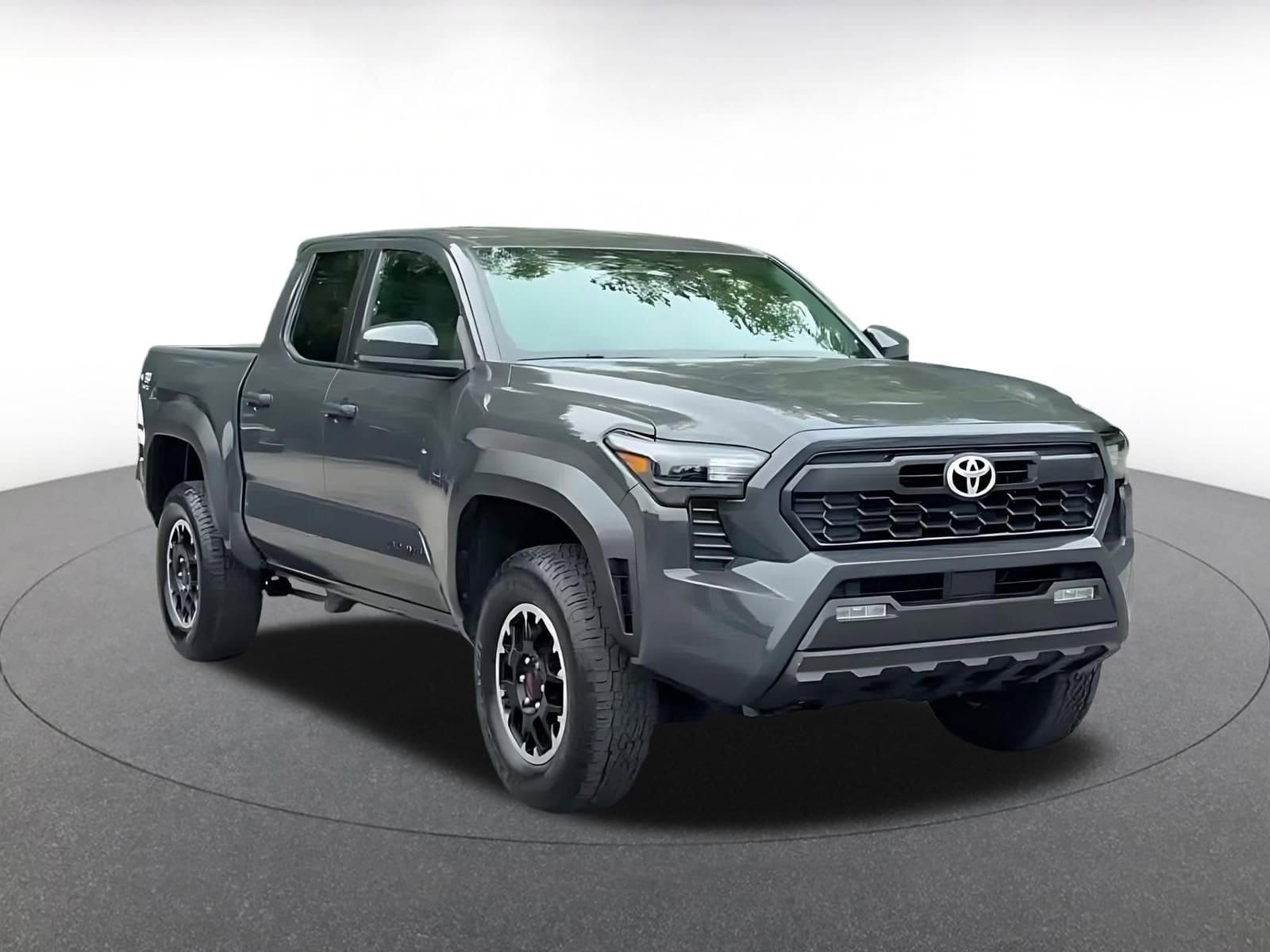 Thumbnail: 2025 Toyota Tacoma - 3
