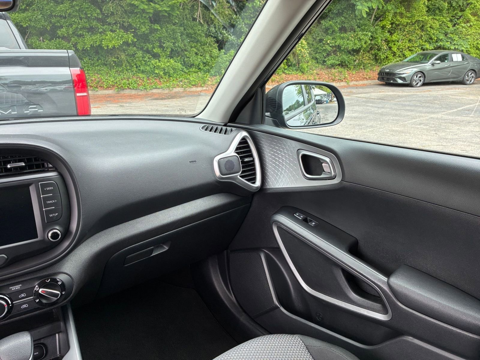 Thumbnail: 2025 Kia Soul - 35
