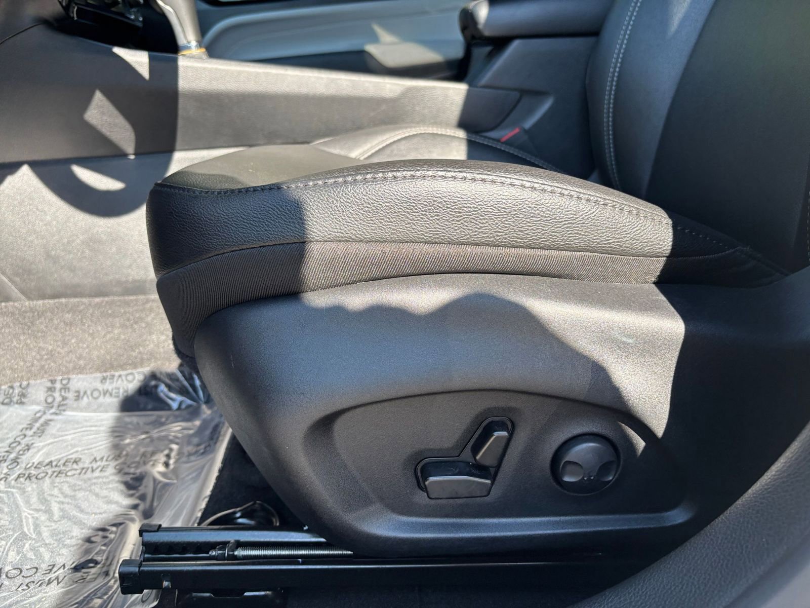 Thumbnail: 2025 Jeep Compass - 23