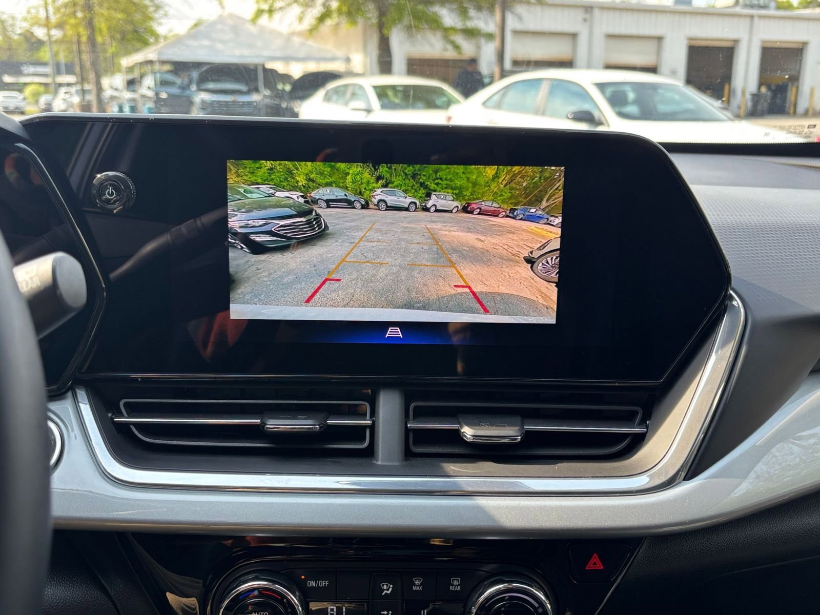 Thumbnail: 2025 Nissan Altima - 24