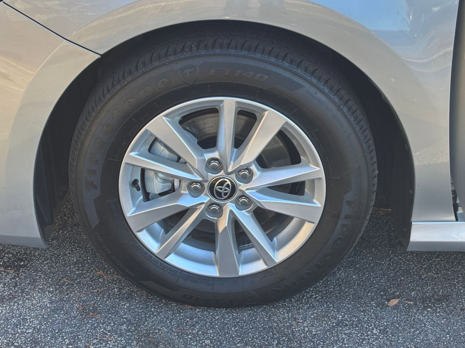 Thumbnail: 2025 Toyota Camry - 30