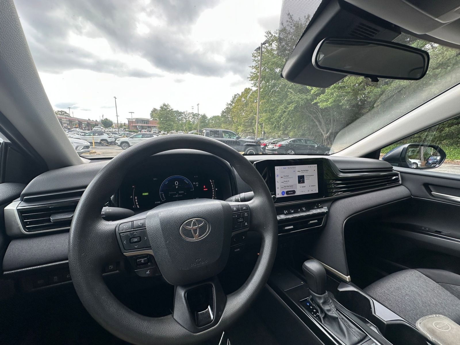 Thumbnail: 2025 Toyota Camry - 33