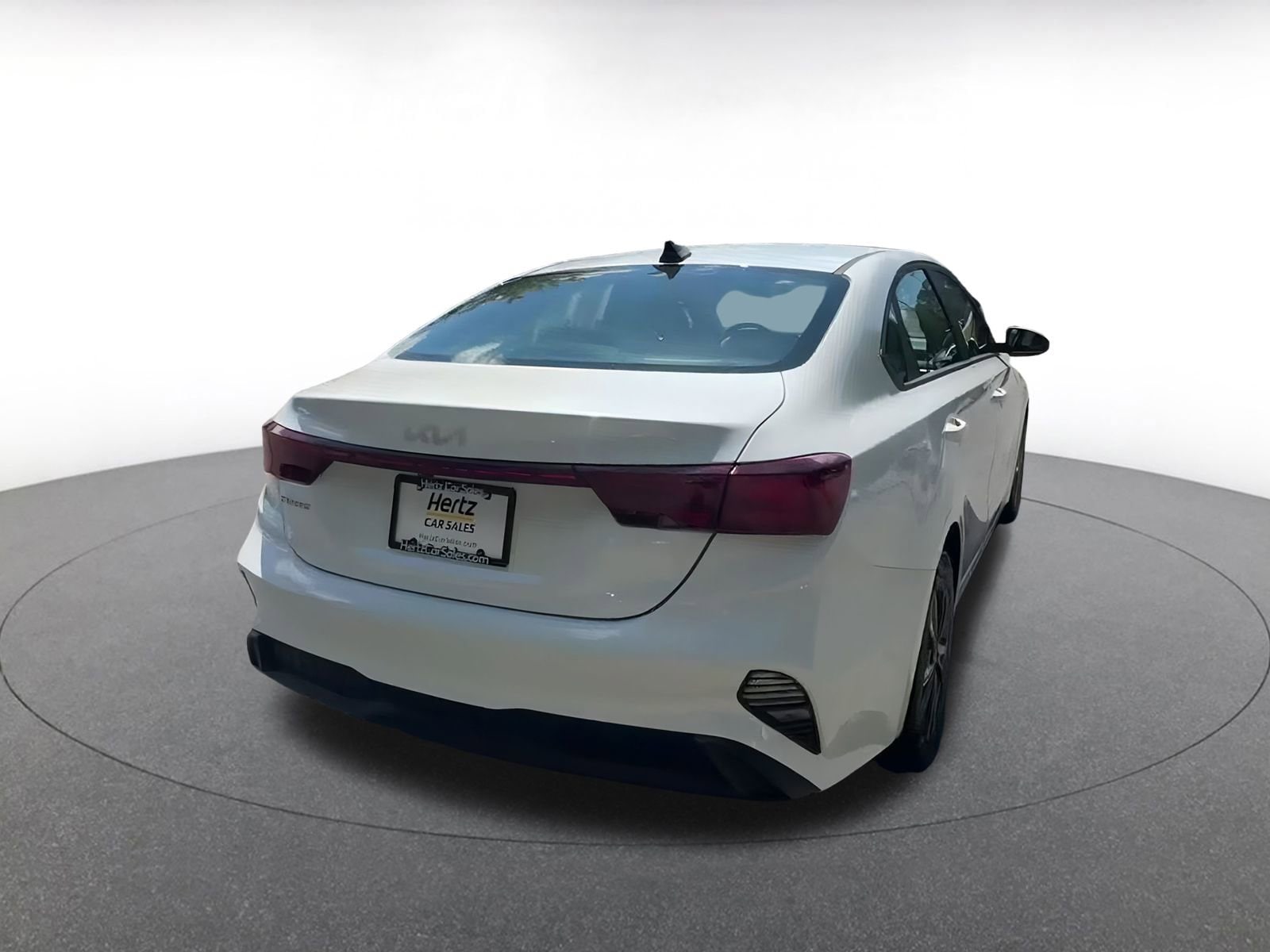 Thumbnail: 2024 Kia Forte - 15