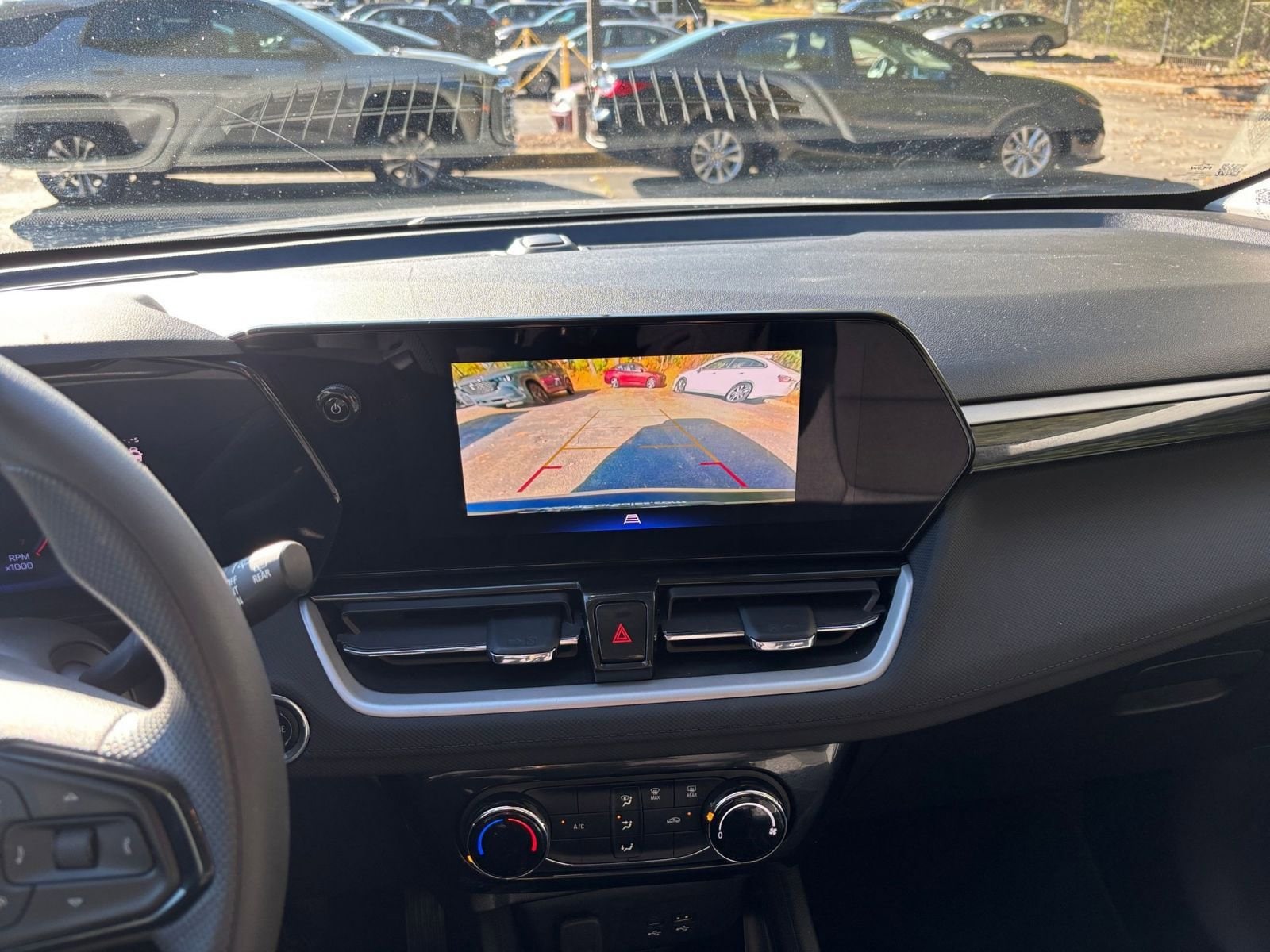 Thumbnail: 2025 Chevrolet TrailBlazer - 17