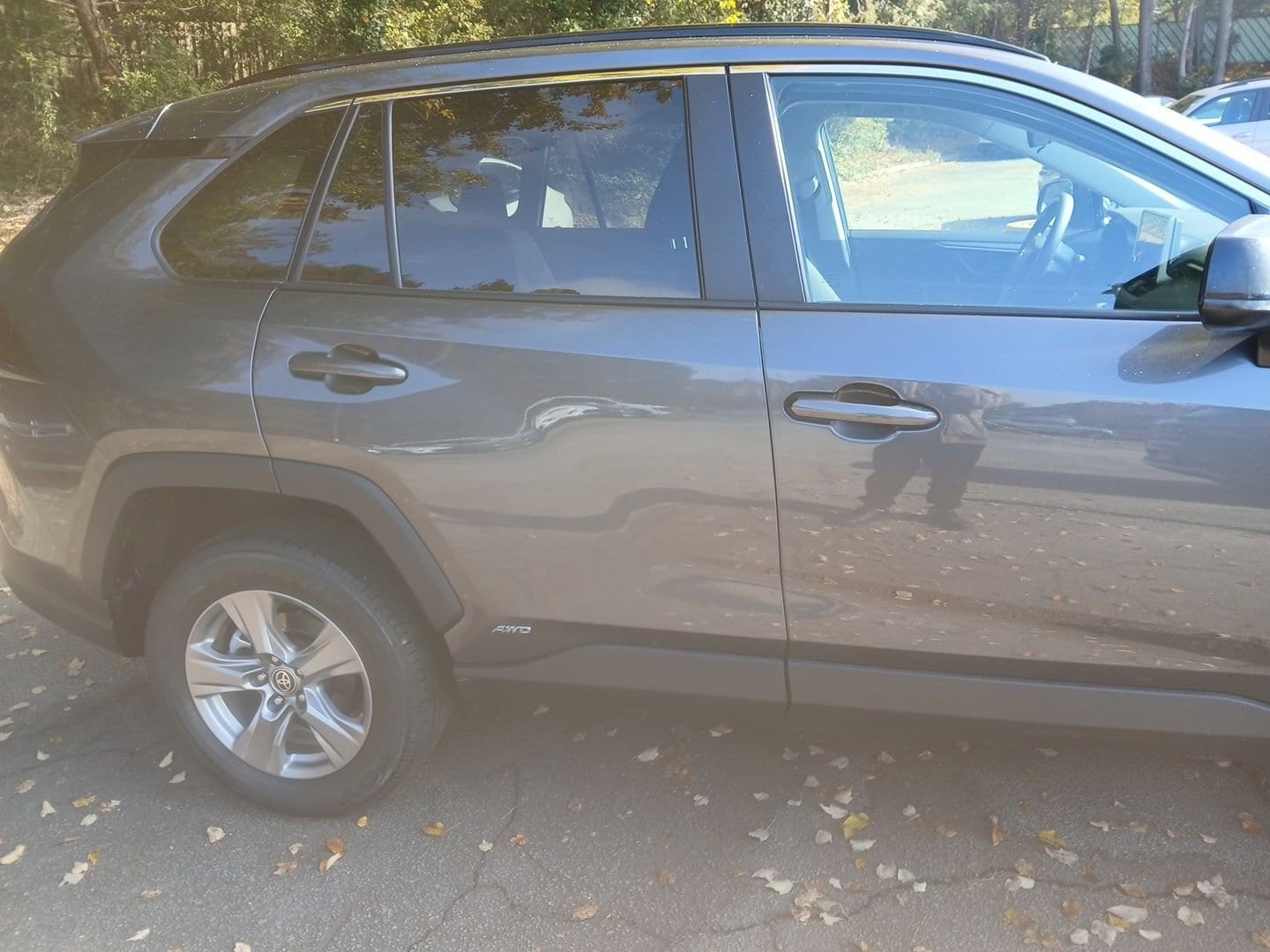 Thumbnail: 2025 Toyota RAV4 - 8