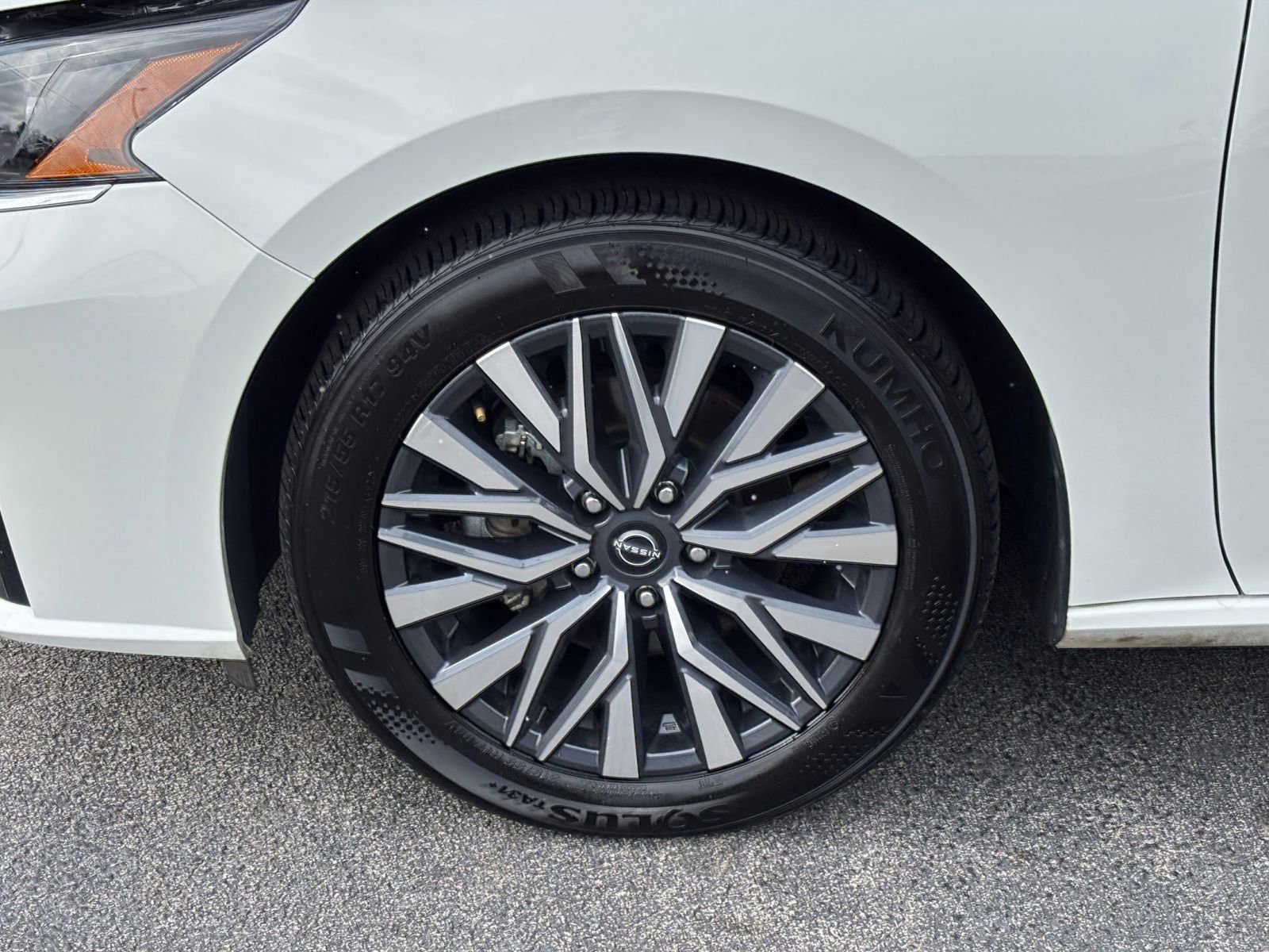 Thumbnail: 2025 Nissan Altima - 31