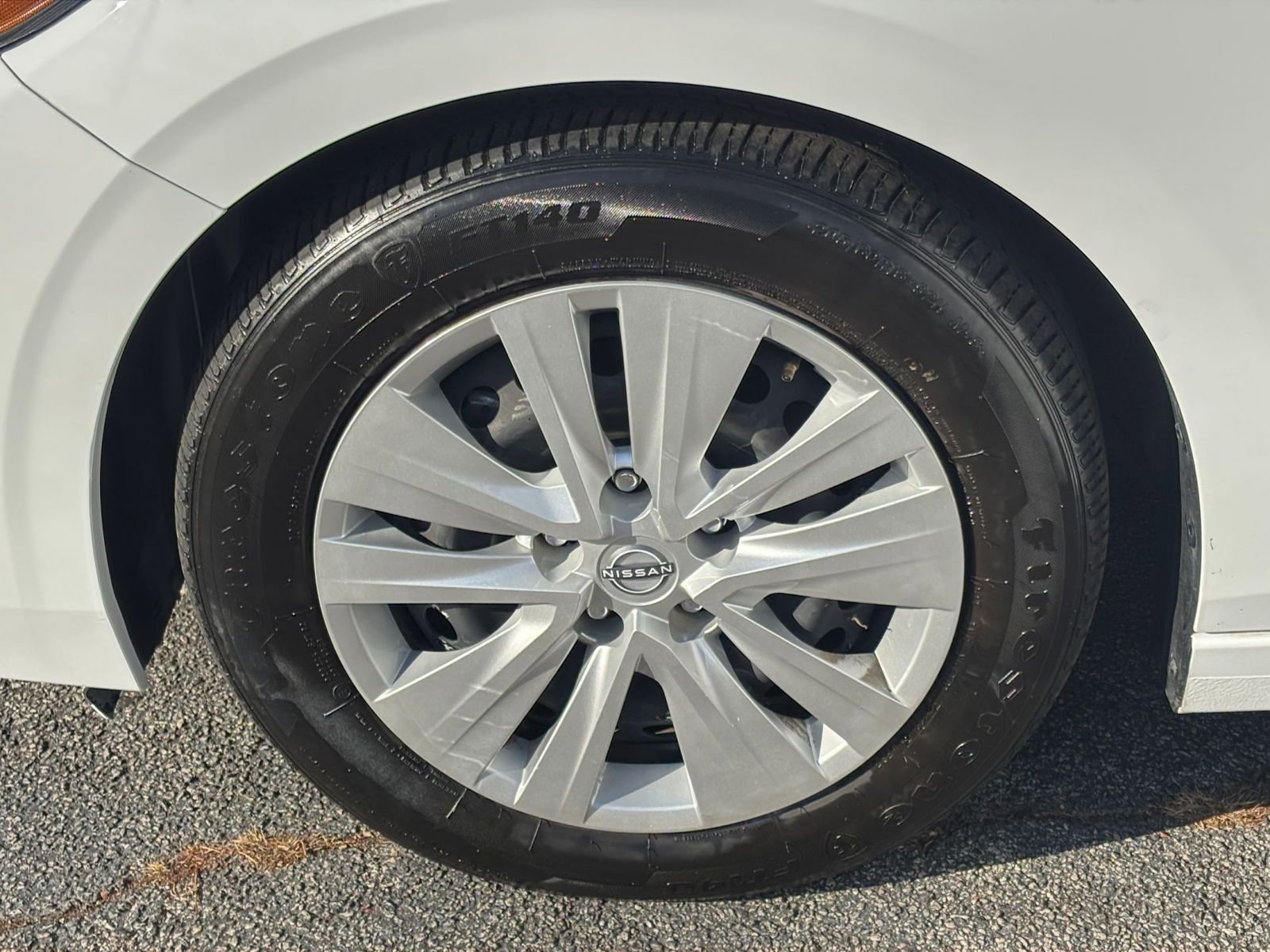 Thumbnail: 2025 Nissan Sentra - 30