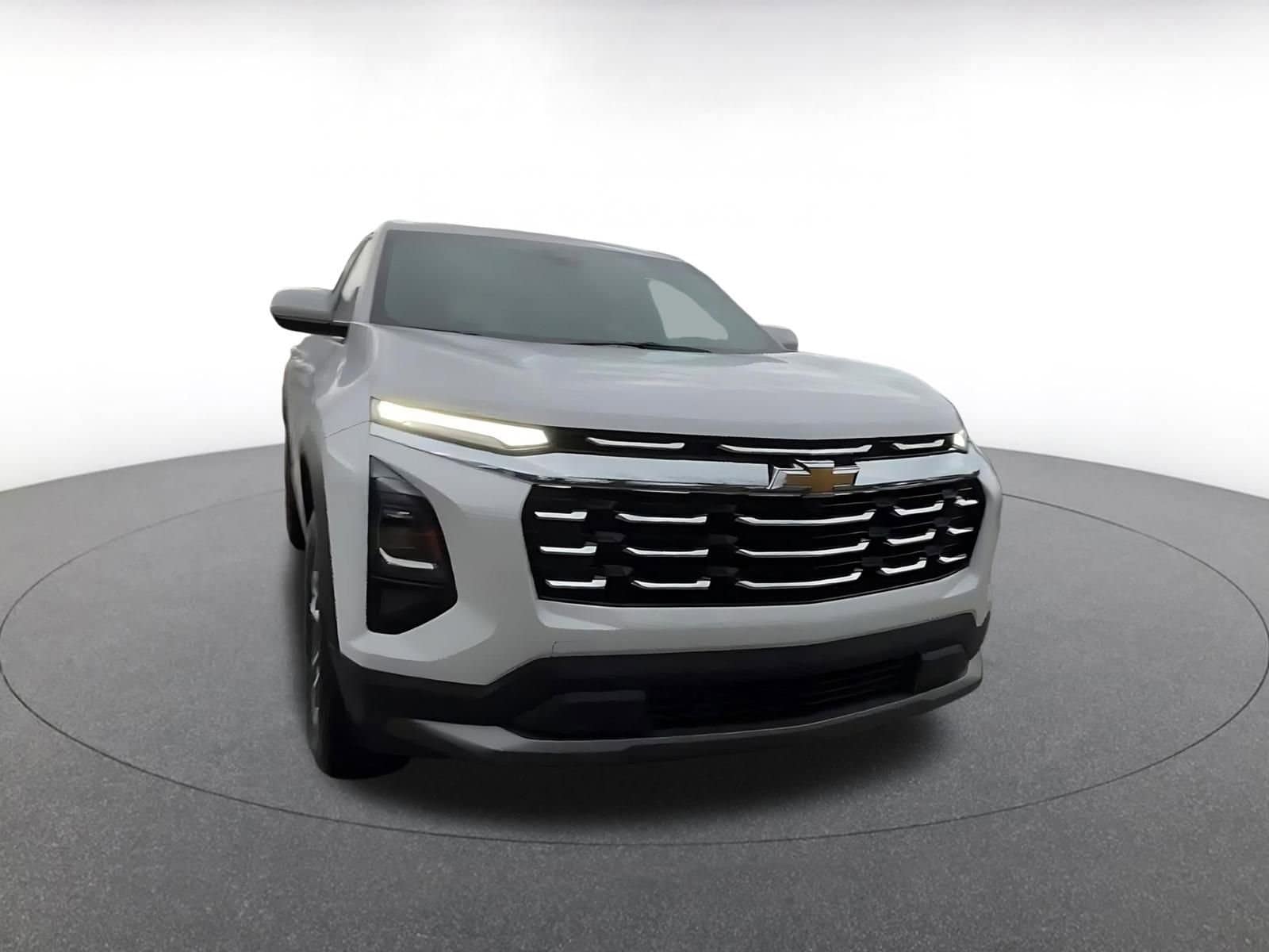 Thumbnail: 2025 Chevrolet Equinox - 3