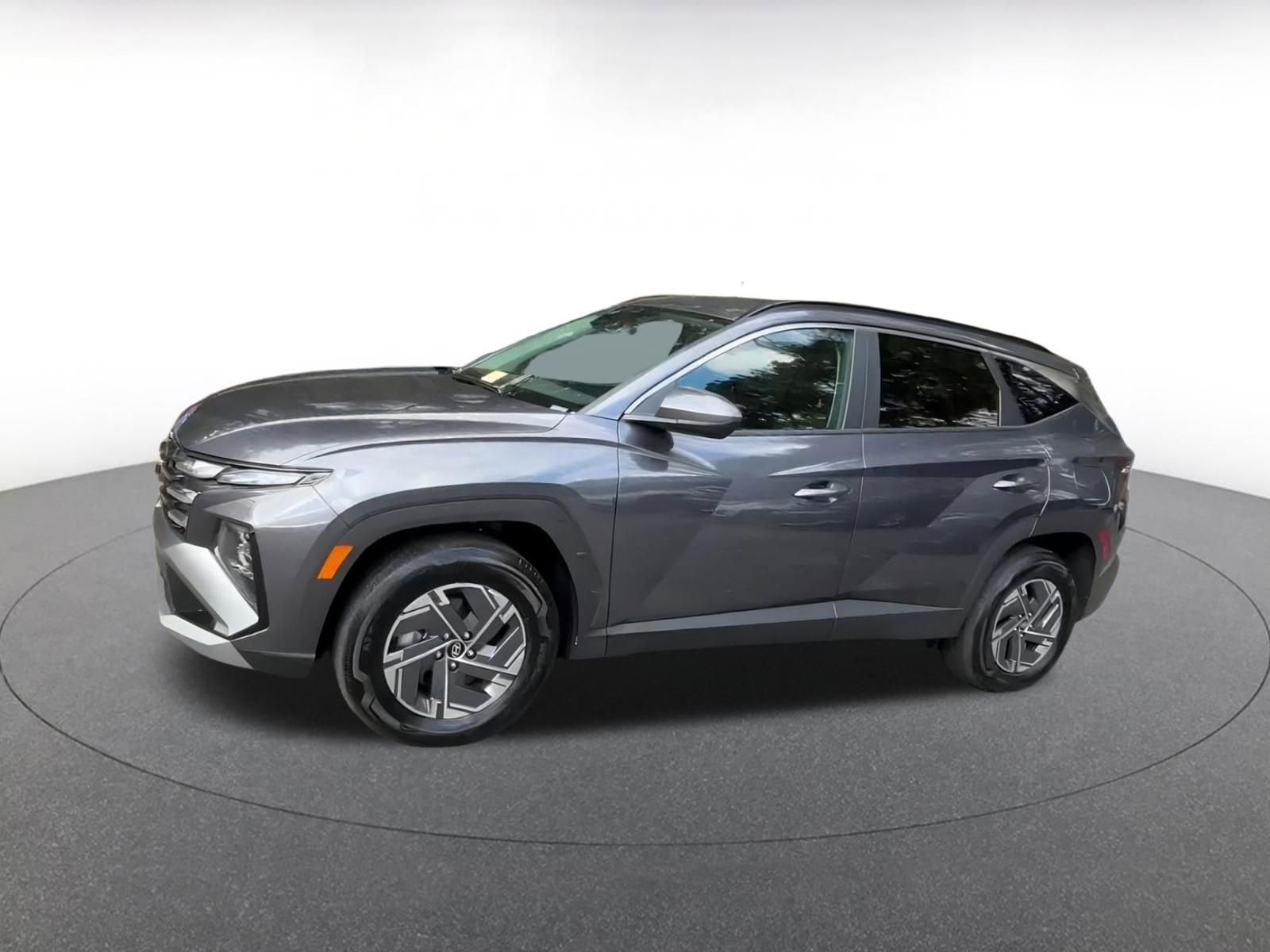 Thumbnail: 2025 Hyundai Tucson - 8