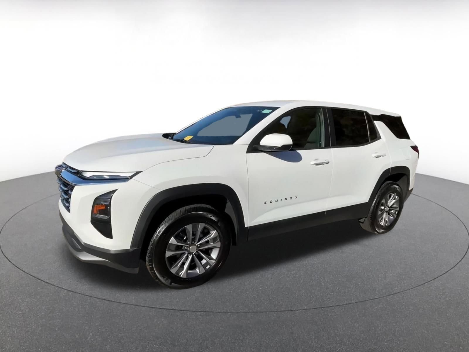 Thumbnail: 2025 Chevrolet Equinox - 8