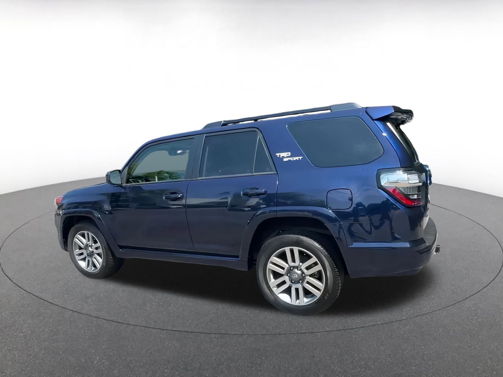 Thumbnail: 2024 Toyota 4Runner - 10