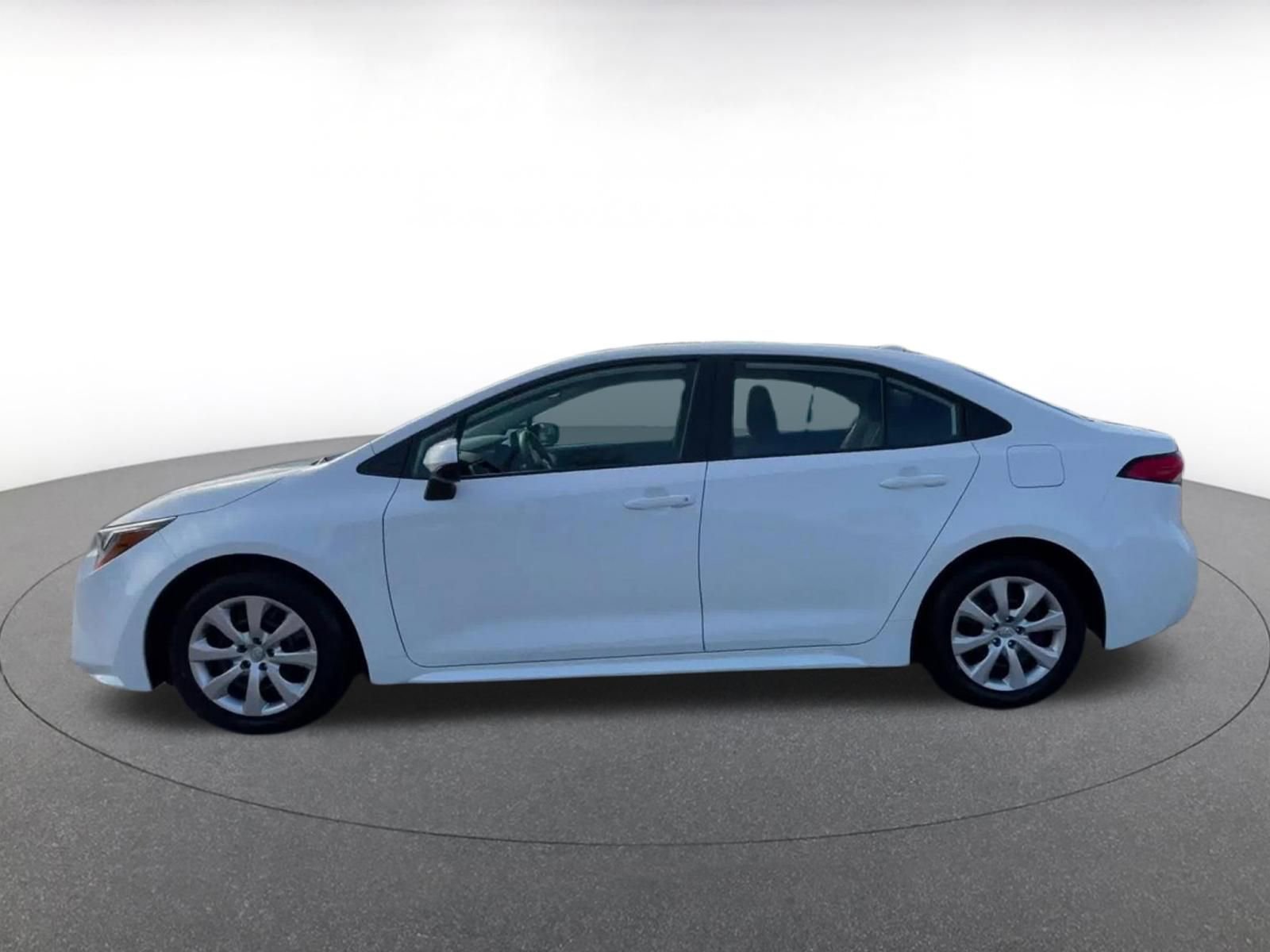 Thumbnail: 2025 Toyota Corolla - 9