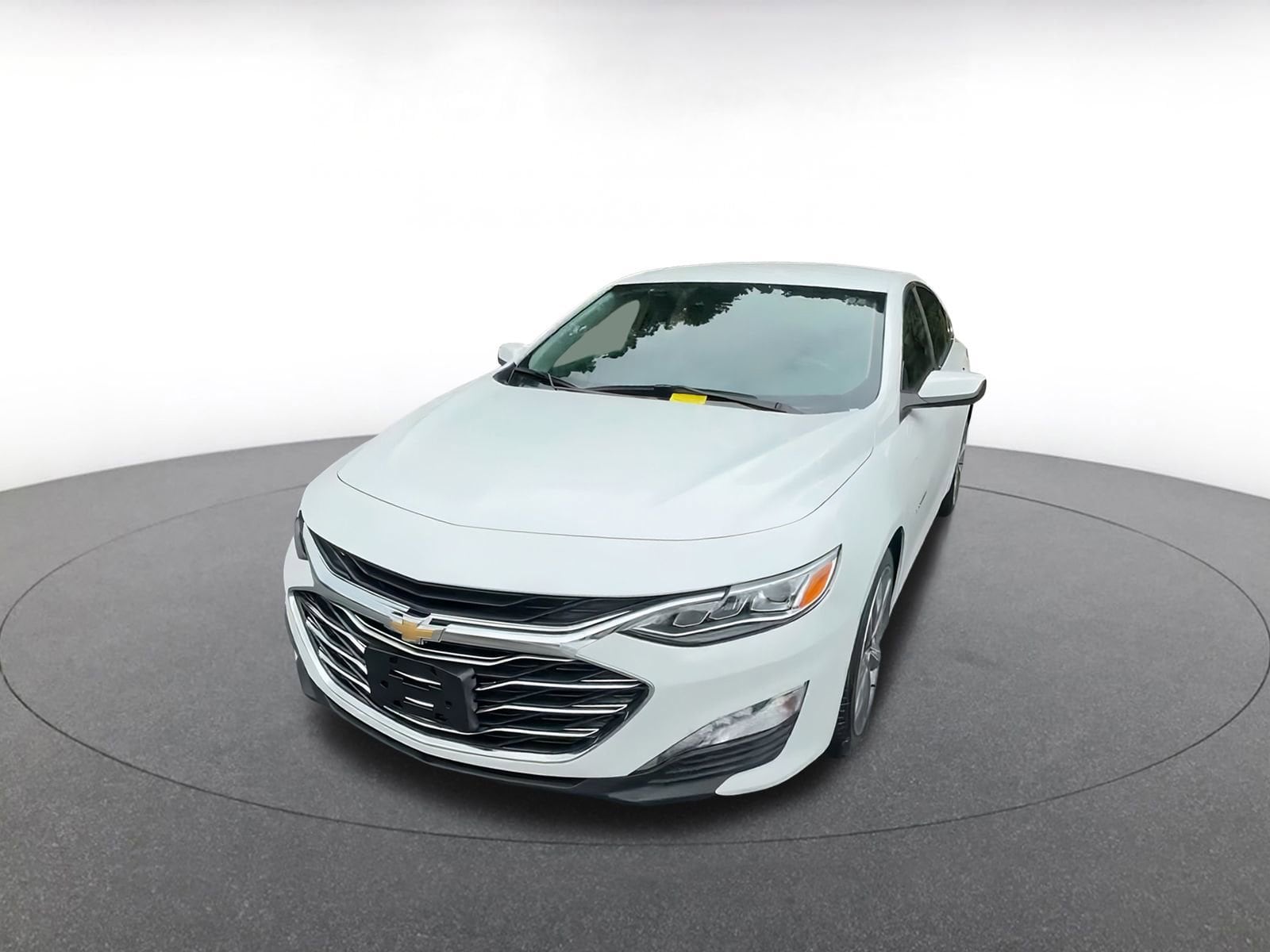 Thumbnail: 2024 Chevrolet Malibu - 6