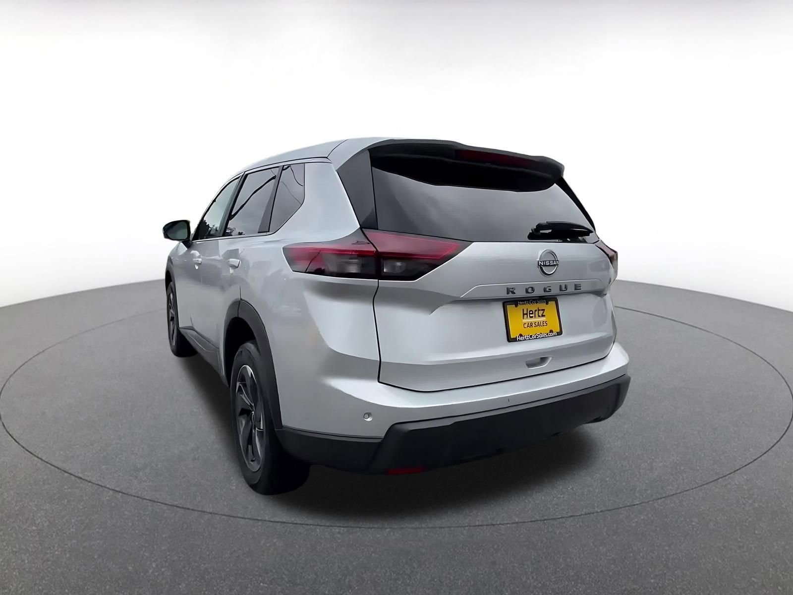 Thumbnail: 2025 Nissan Rogue - 11
