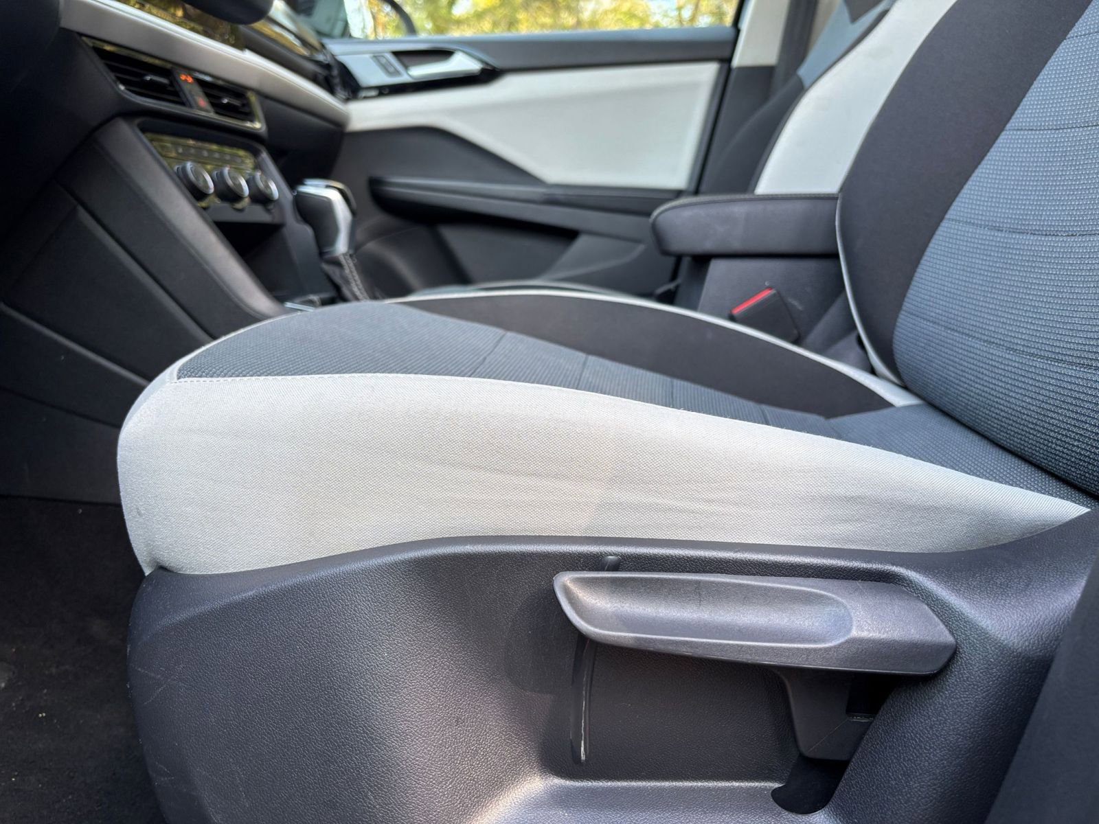 Thumbnail: 2025 Volkswagen Taos - 27