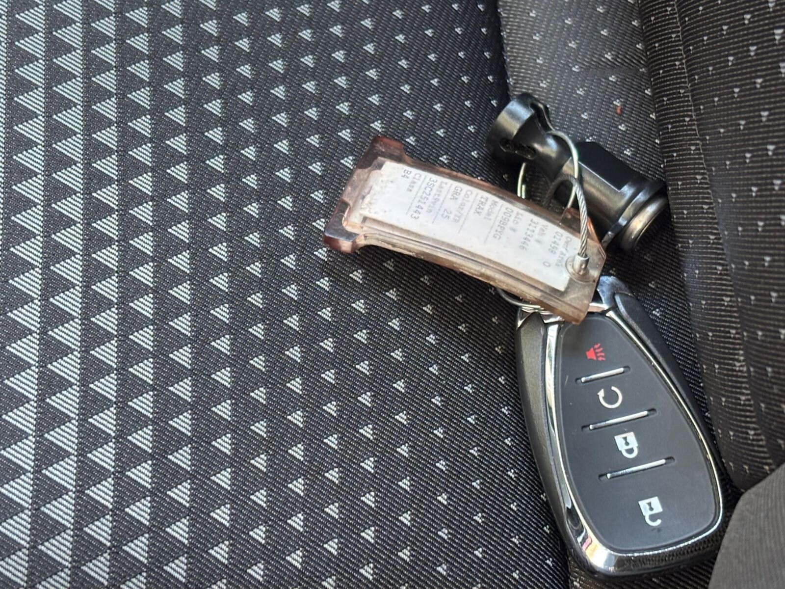 Thumbnail: 2025 Chevrolet Trax - 25