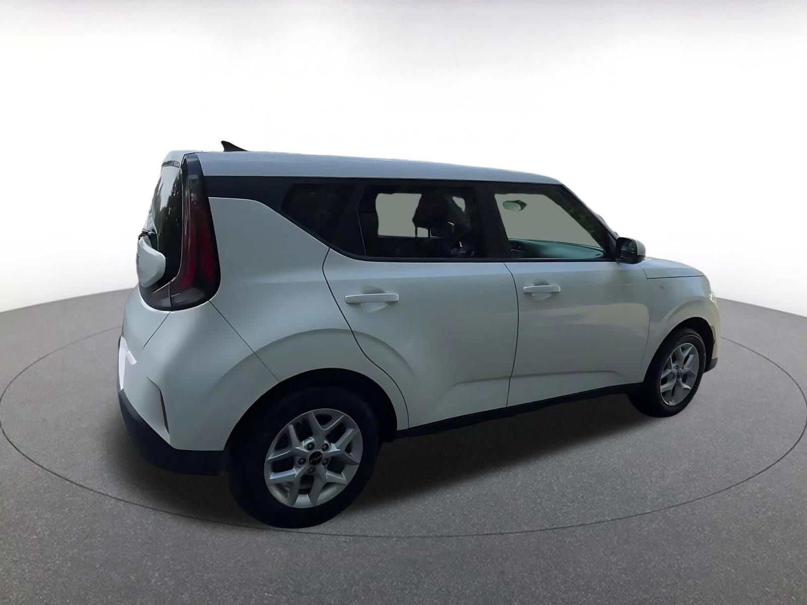Thumbnail: 2025 Kia Soul - 14