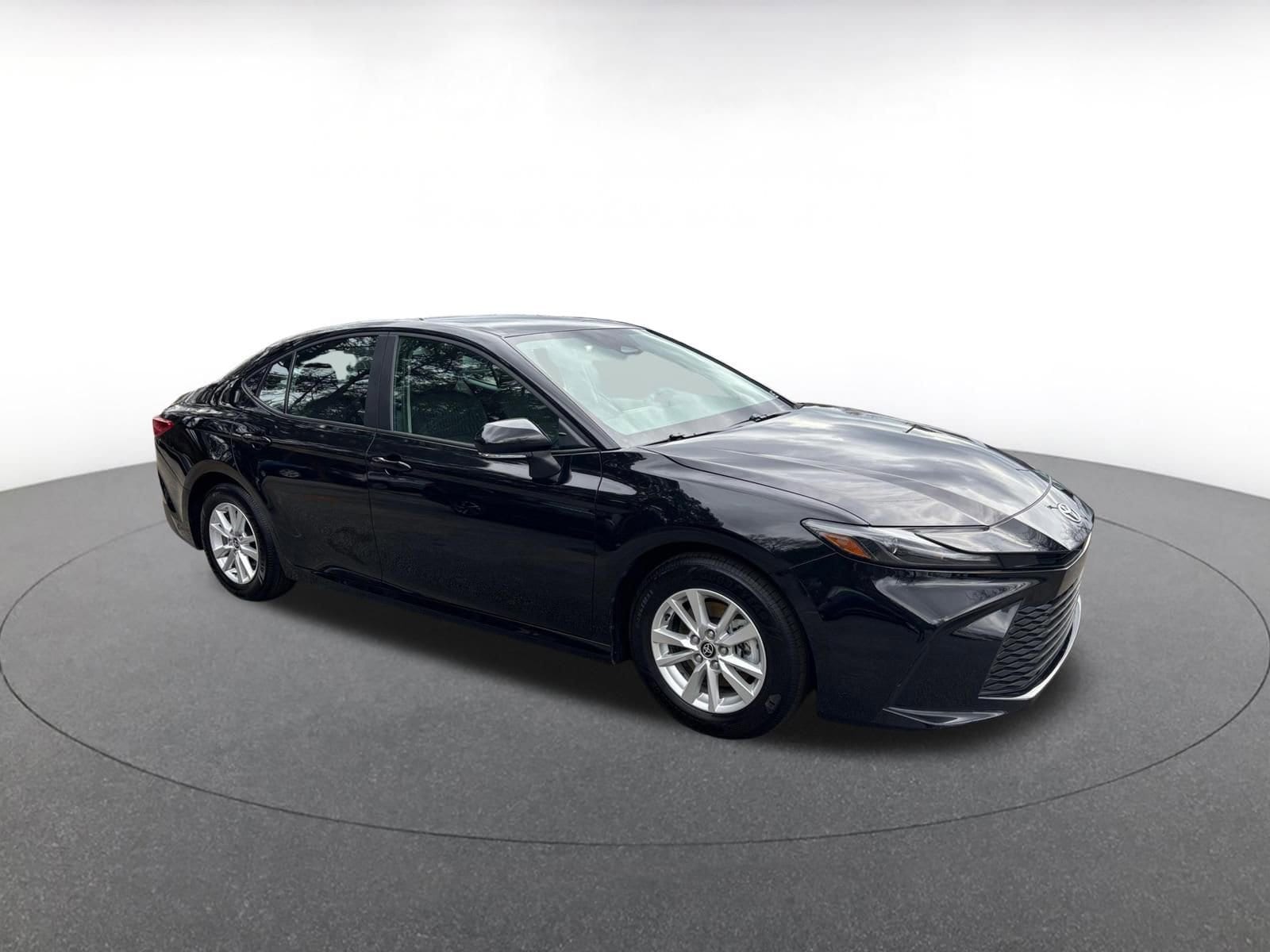 Thumbnail: 2025 Toyota Camry - 1