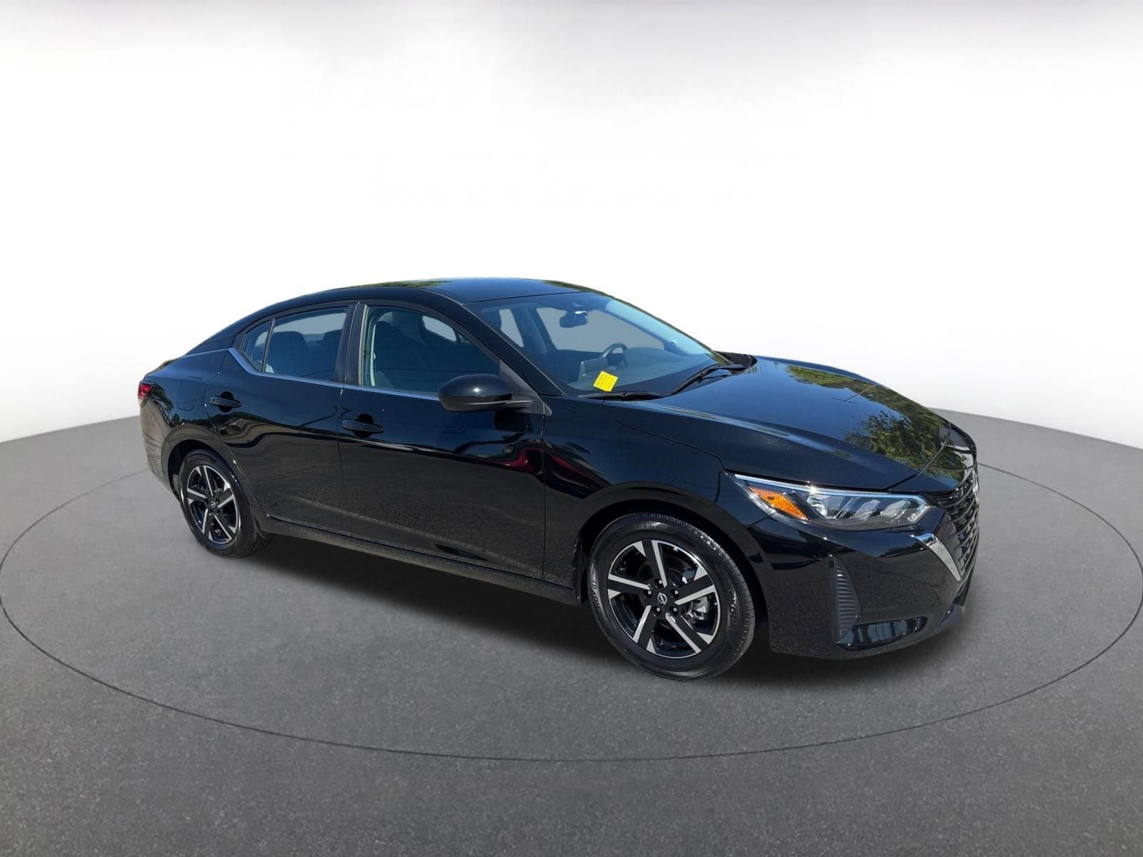 Thumbnail: 2025 Nissan Sentra - 1