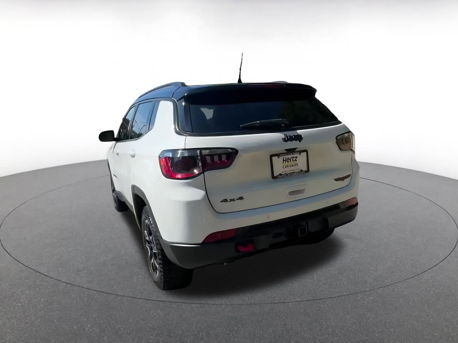 Thumbnail: 2025 Jeep Compass - 11