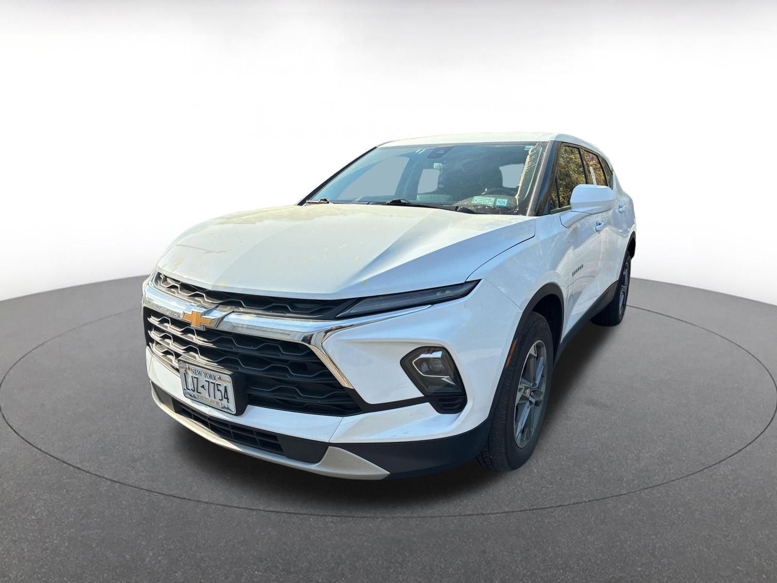 Thumbnail: 2024 Chevrolet Blazer - 3