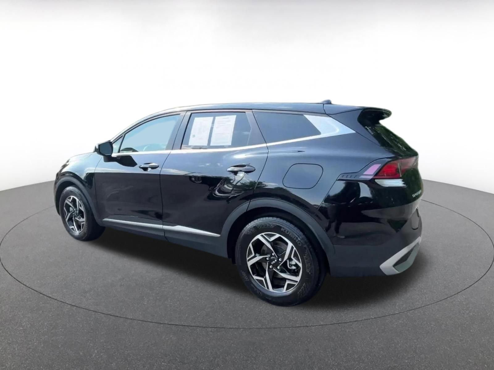 Thumbnail: 2025 Kia Sportage - 9