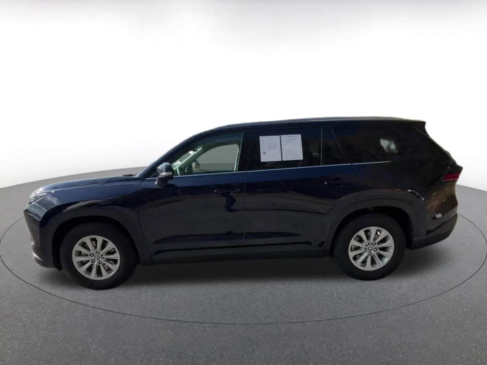 Thumbnail: 2025 Toyota Grand Highlander - 9