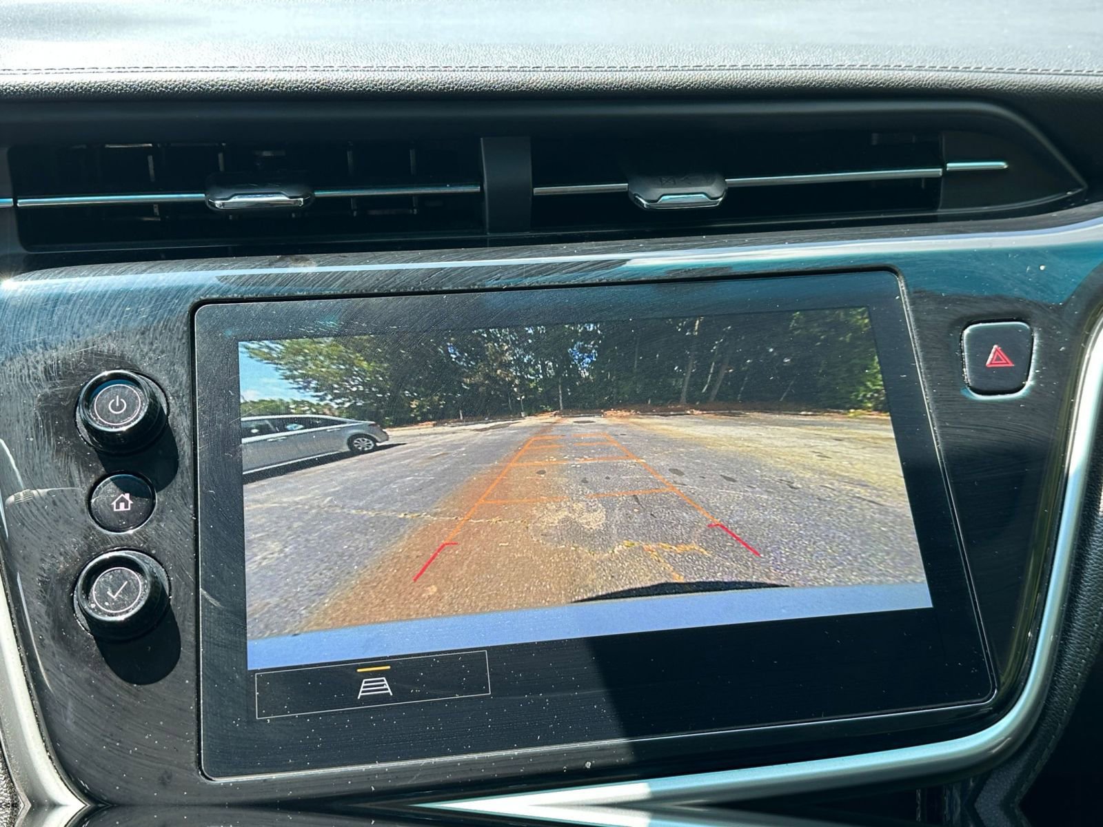 Thumbnail: 2023 Chevrolet Bolt EV - 17