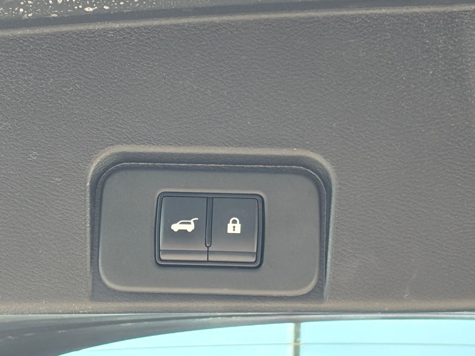 Thumbnail: 2025 Nissan Rogue - 23