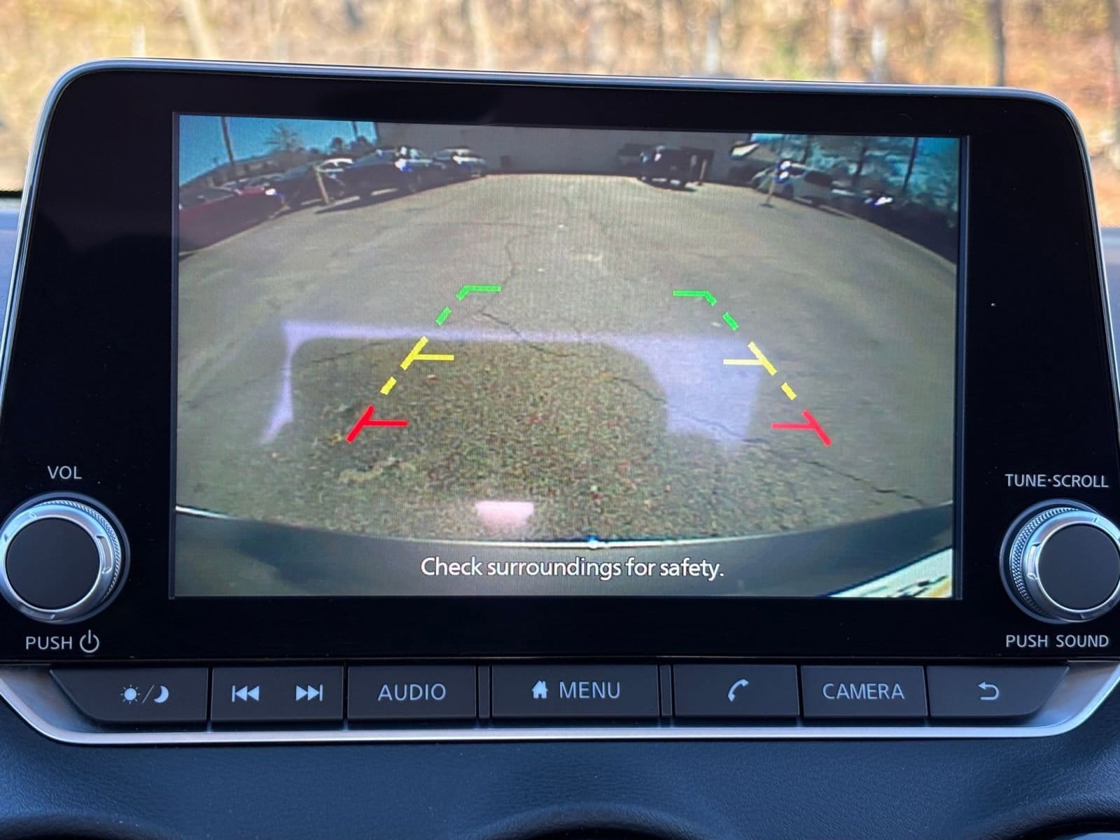 Thumbnail: 2025 Nissan Sentra - 17